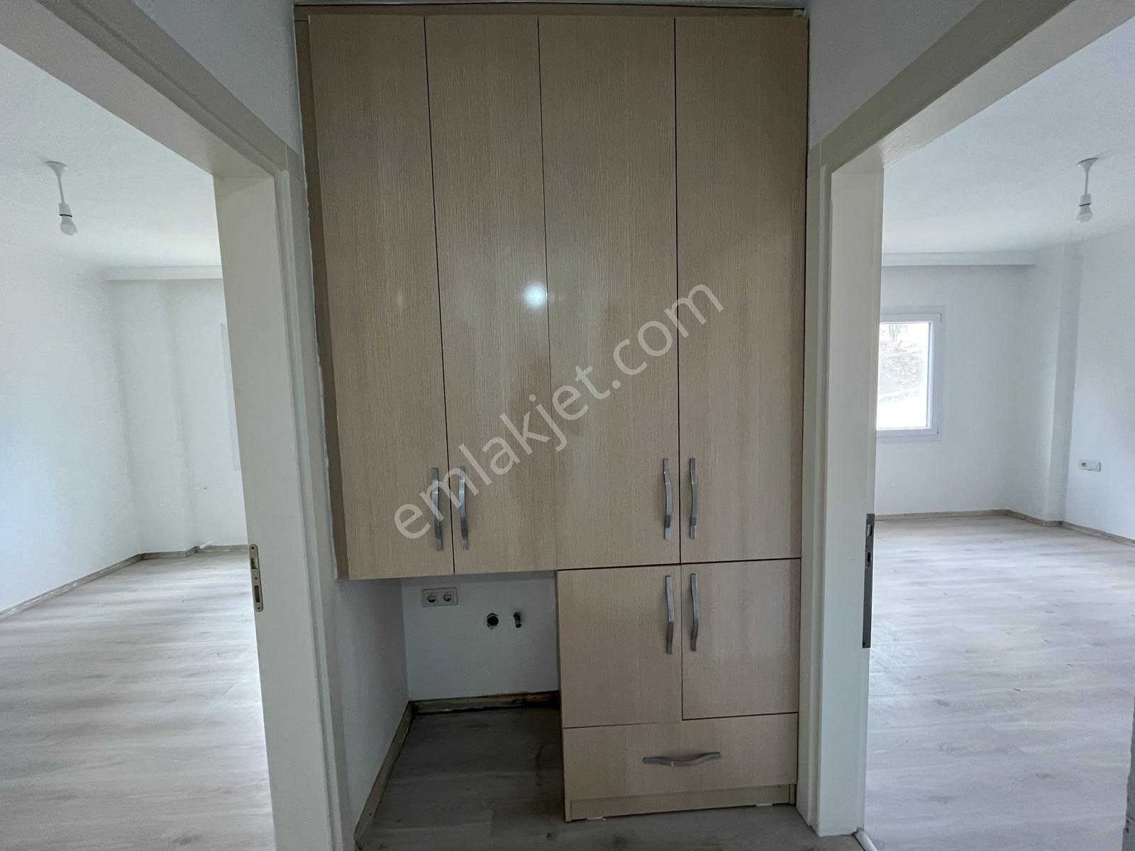 Yakaköyde 3+1 Bahçe Katı Eşyasız Kiralık Daire - Görsel 33