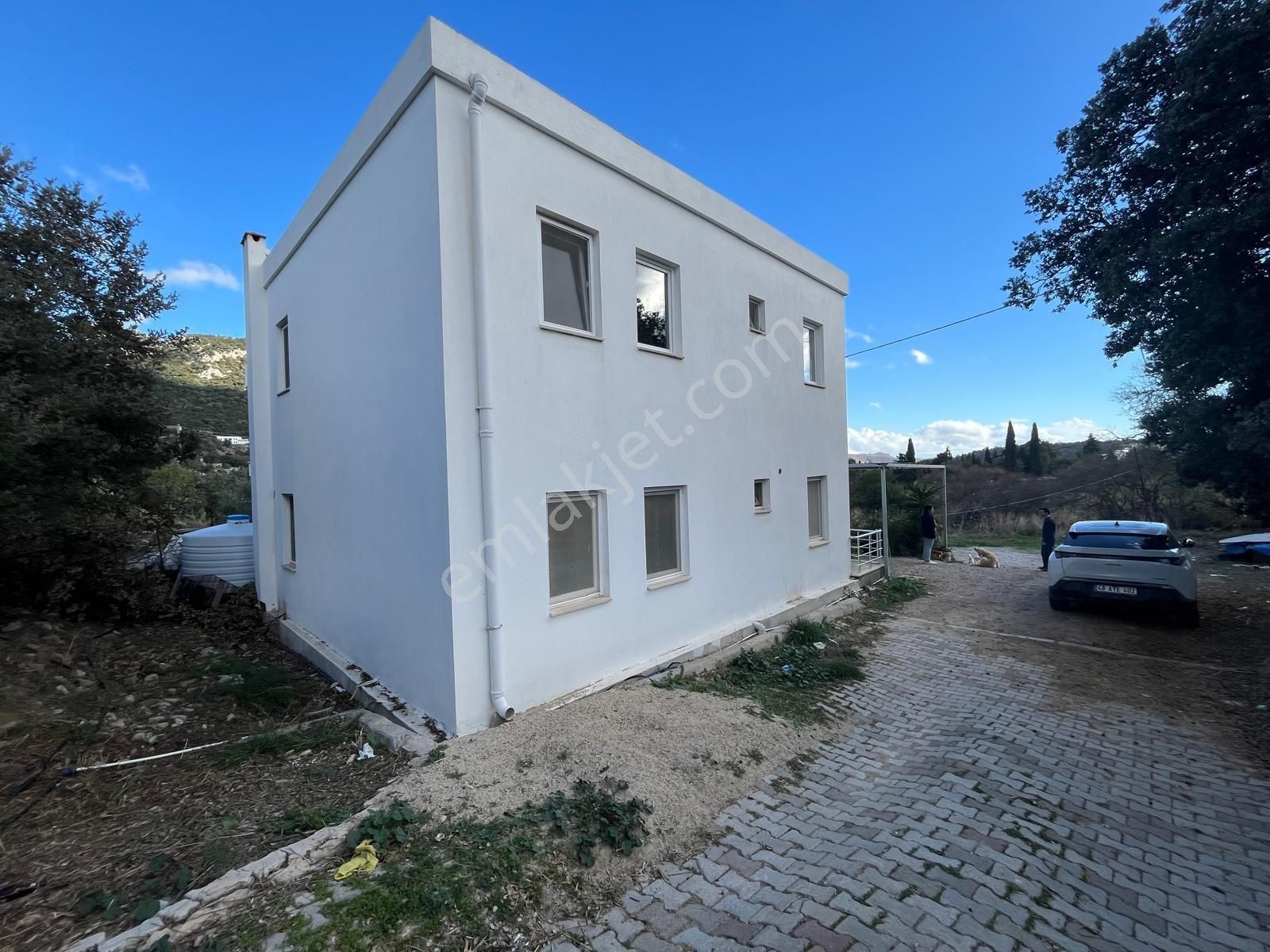 Yakaköyde 3+1 Bahçe Katı Eşyasız Kiralık Daire - Görsel 23