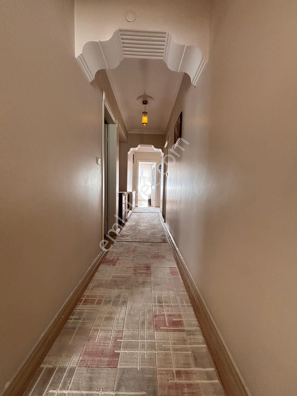 İzmir Çiğli Küçük Çiğli Mh. Geniş 135 M² 3+1 Satılık Daire Cb Ph - Görsel 3