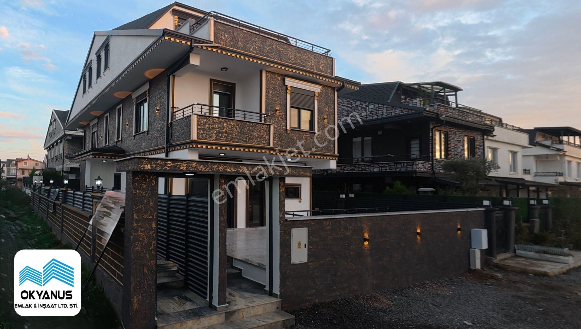 Sakarya Kocaali De Havuzlu Zarif Ve Şık 4+1 Villa - Görsel 2