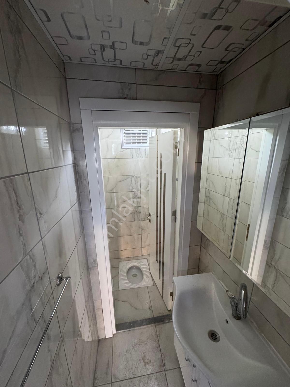 Mehmetçik'de 2+1 130m2 İçi Yenilenmiş Full Kredi İmkanlı Daire - Görsel 9