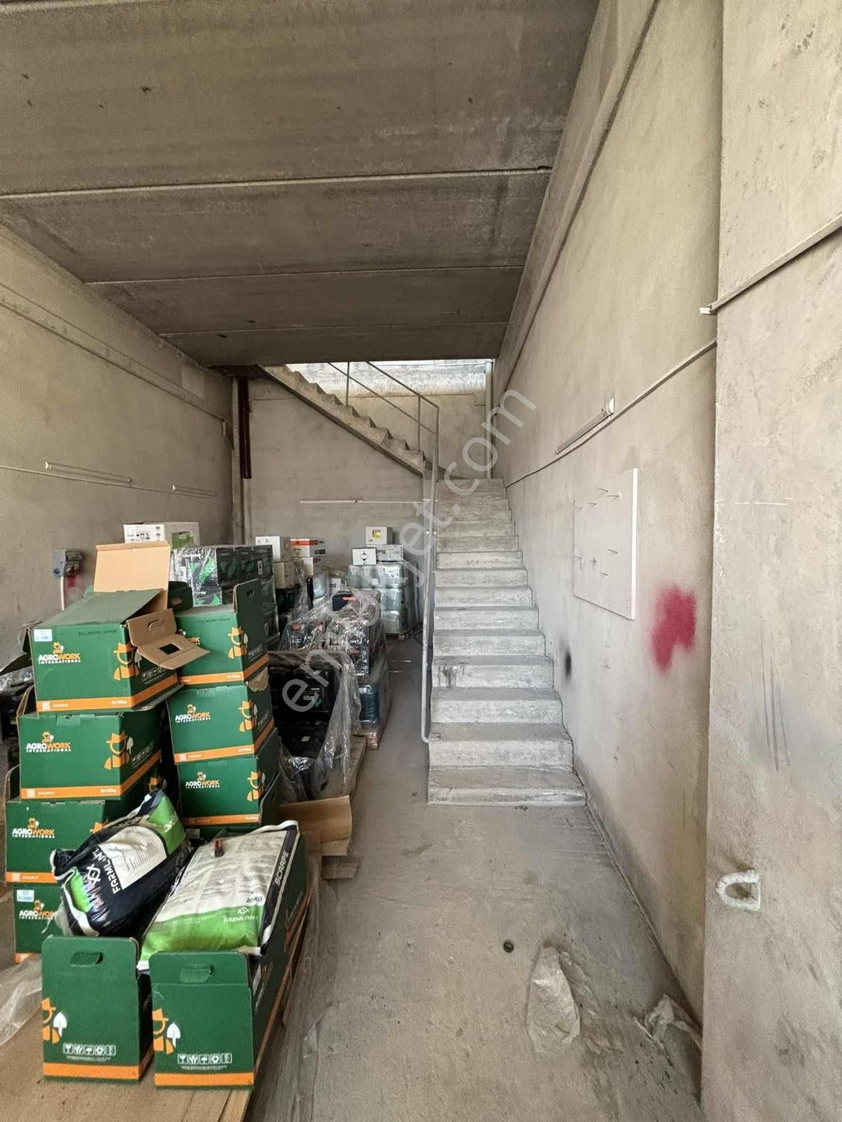 Krc İnşaattan Yunusemre Kobide Satılık Dükkan - Görsel 5