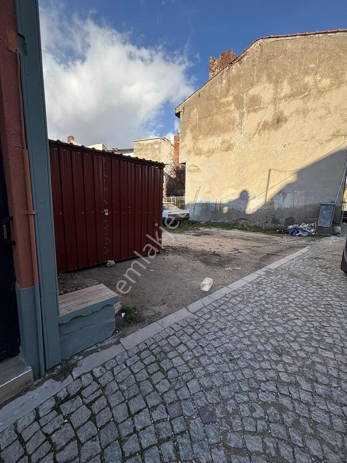 Krc İnşaattan Odunpazarında Satılık Arsa