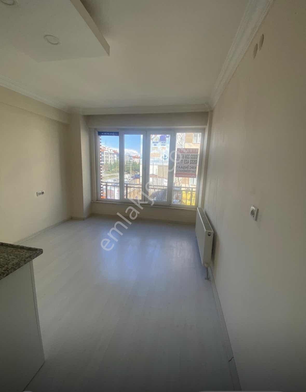 Krc İnşaattan Sakarya 1 Cad Üzeri Kiralık 2+1 Daire - Görsel 16