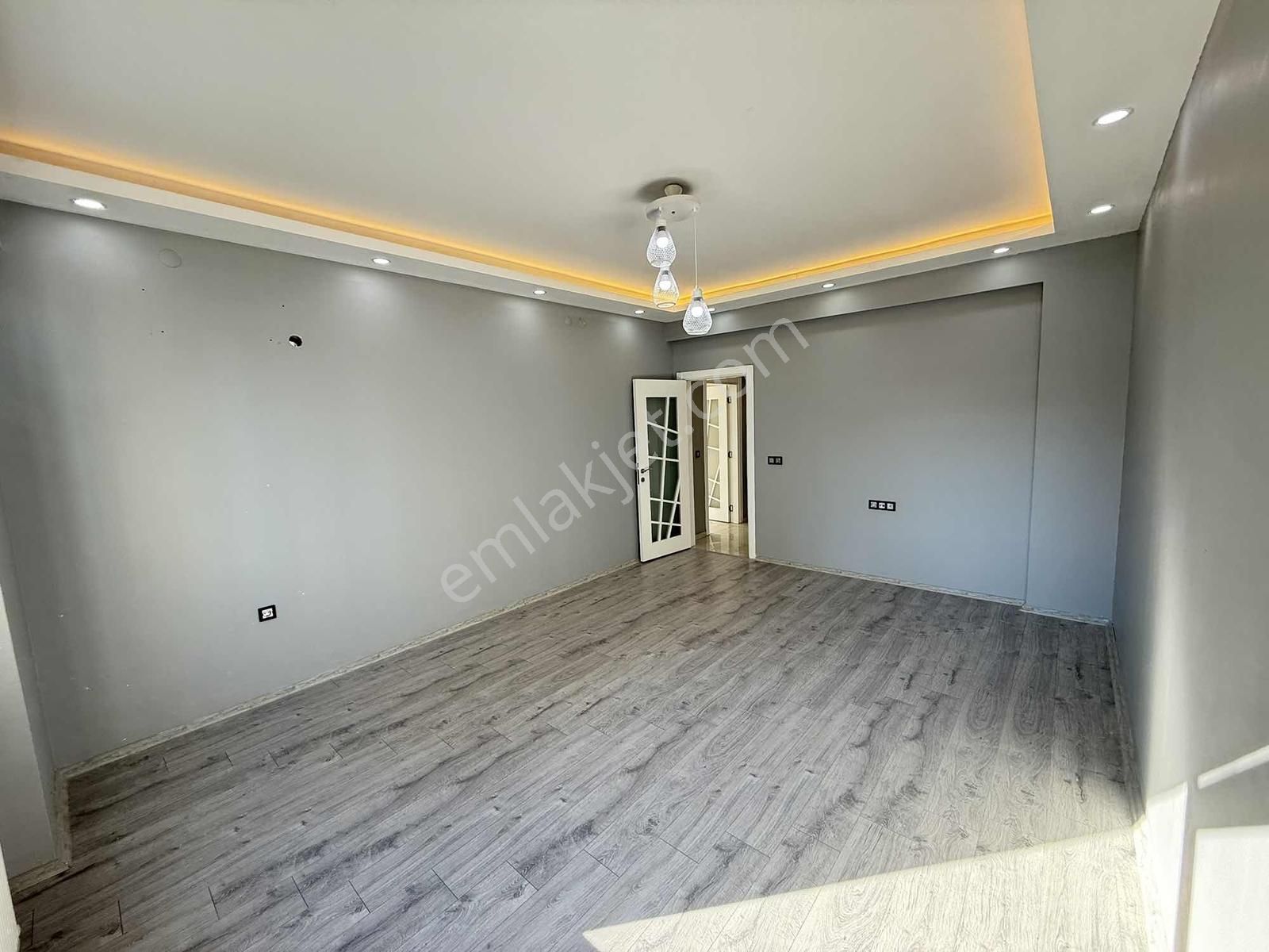 Atakent'te Kiralık 2+1 Geniş Daire - Görsel 6
