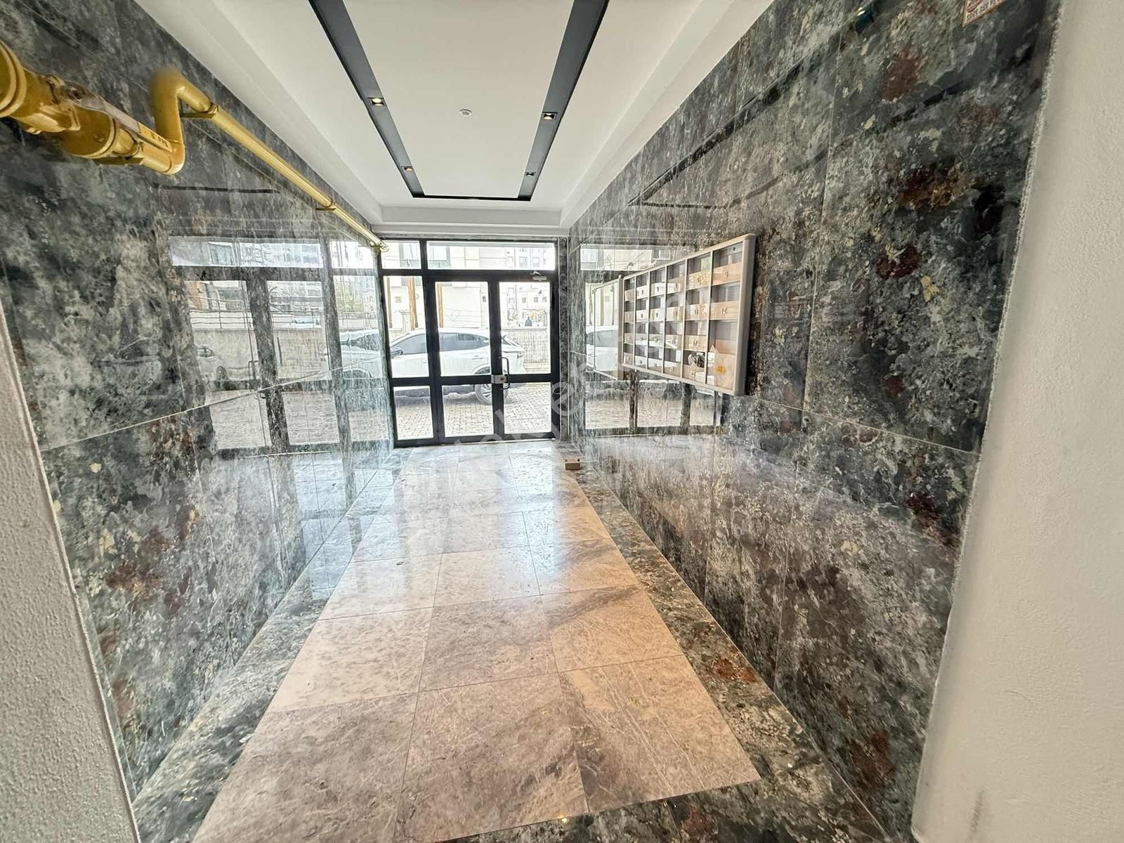 Atakent'te Kiralık 2+1 Geniş Daire - Görsel 23
