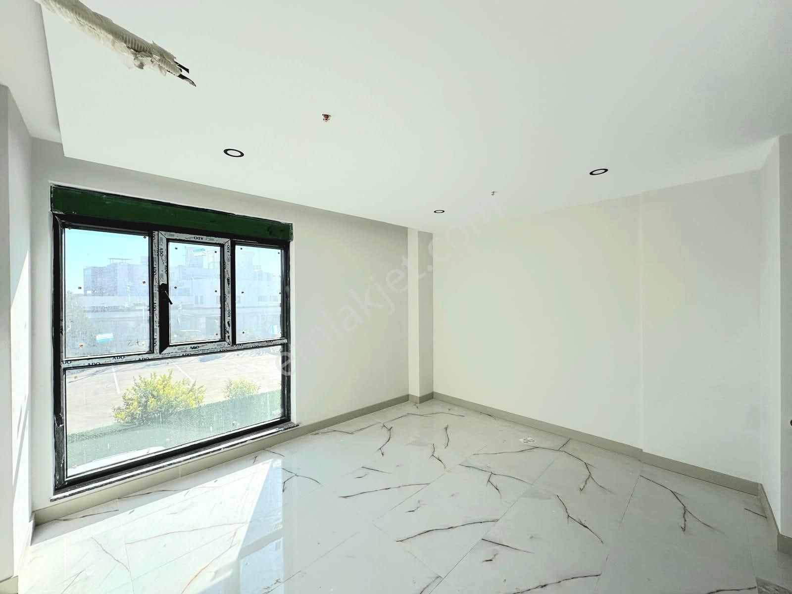 Altınova Agora Karşısı Lüx Rezidansda Satılık 1+1 B.dublex Daire - Görsel 10