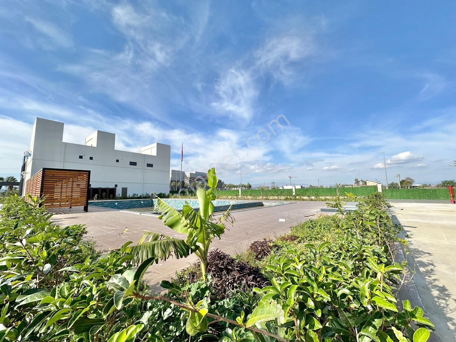 Altınova Agora Karşısı Lüx Rezidansda Satılık 1+1 B.dublex Daire - Görsel 8