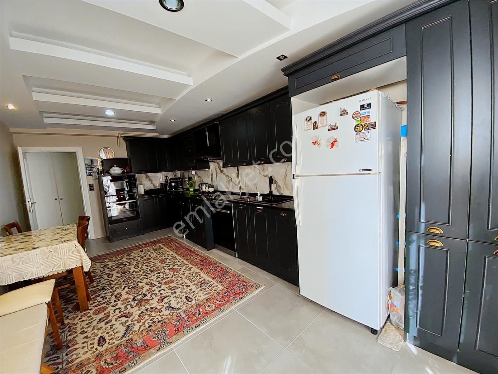 Dere Gayrimenkulden Muhteşem Konumda Satılık Geniş 3+1 Daire - Görsel 2