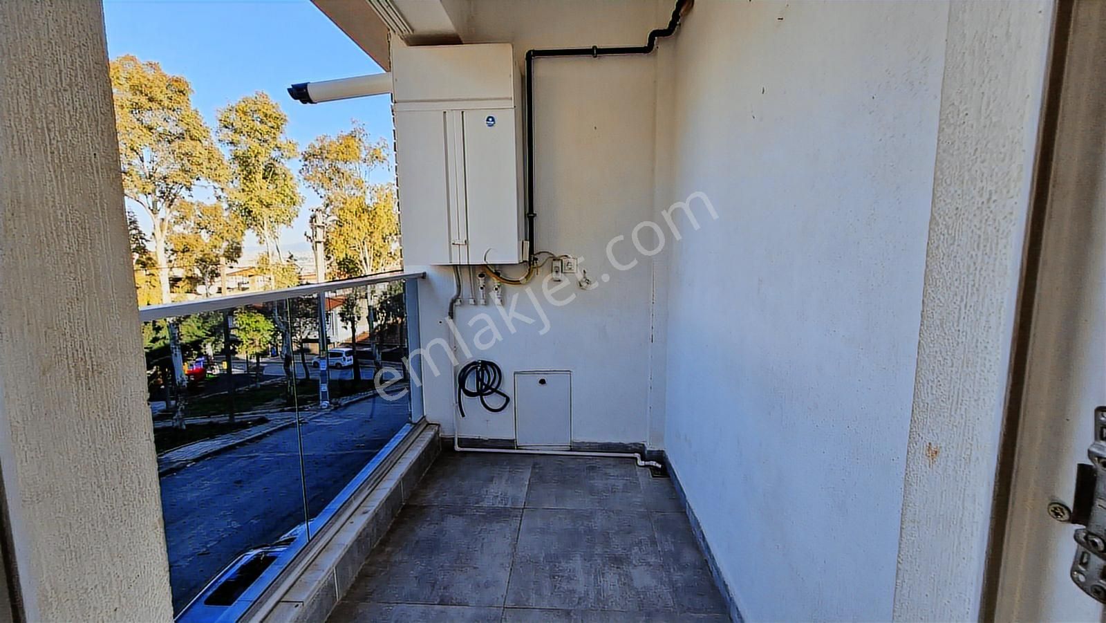 İzmir Buca Dumlupınar İnönü Mh. Satılık 2+1 84m² Daire Cb Ph - Görsel 8