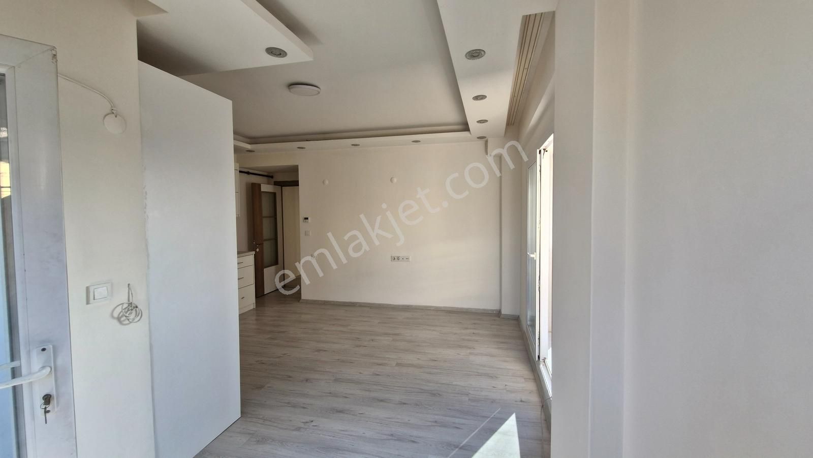 İzmir Buca Dumlupınar İnönü Mh. Satılık 2+1 84m² Daire Cb Ph - Görsel 18