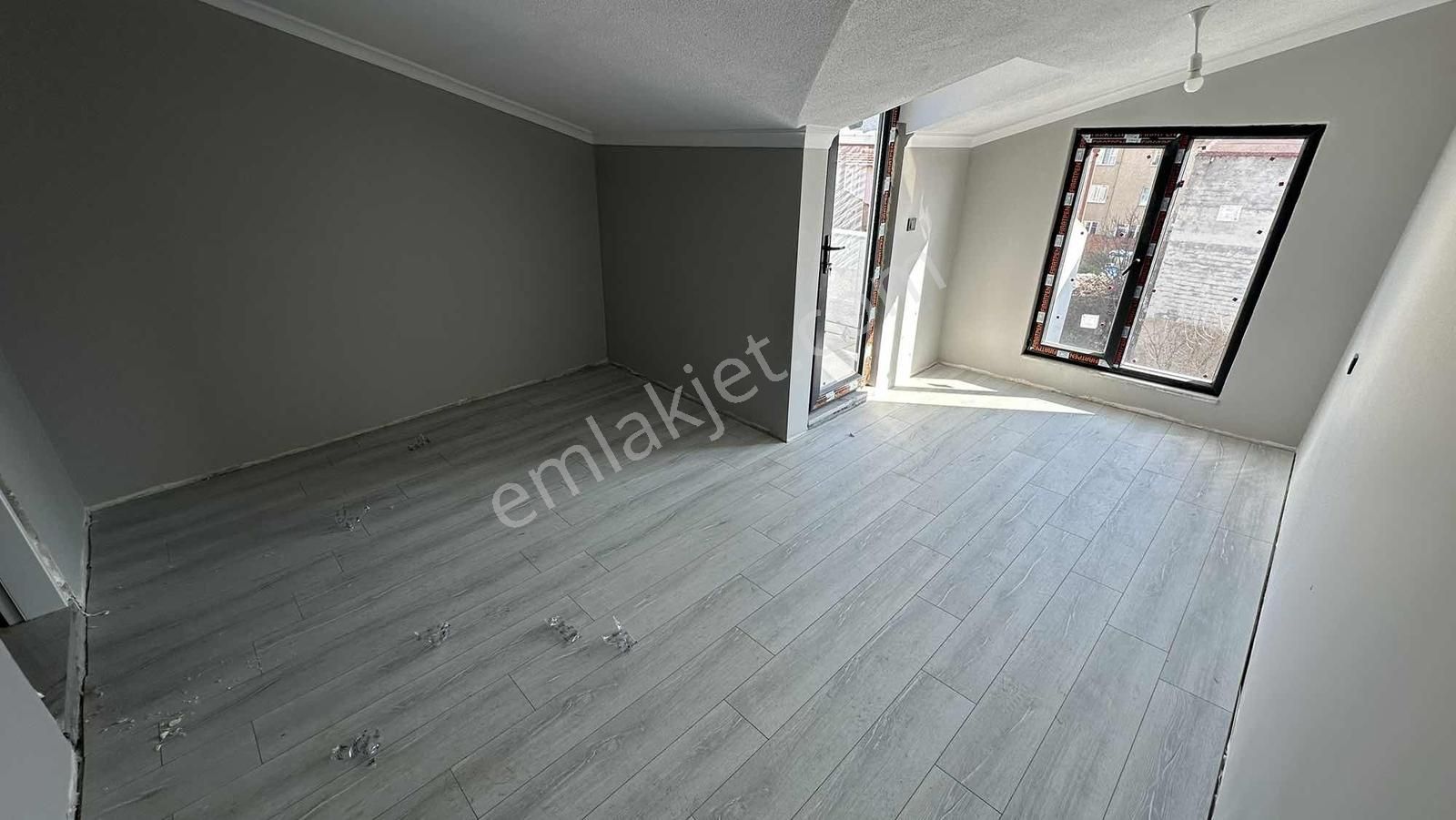 Nilüfer Üçevler Mah. Satılık 3+1 Kapalı Otoparklı Dublex Daire - Görsel 3