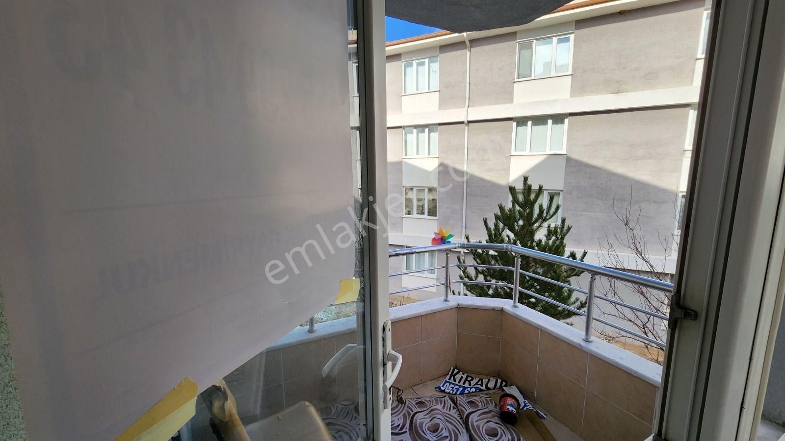 Hg'den Sporkentte 1+1 Eşyalı Kiralık - Görsel 3