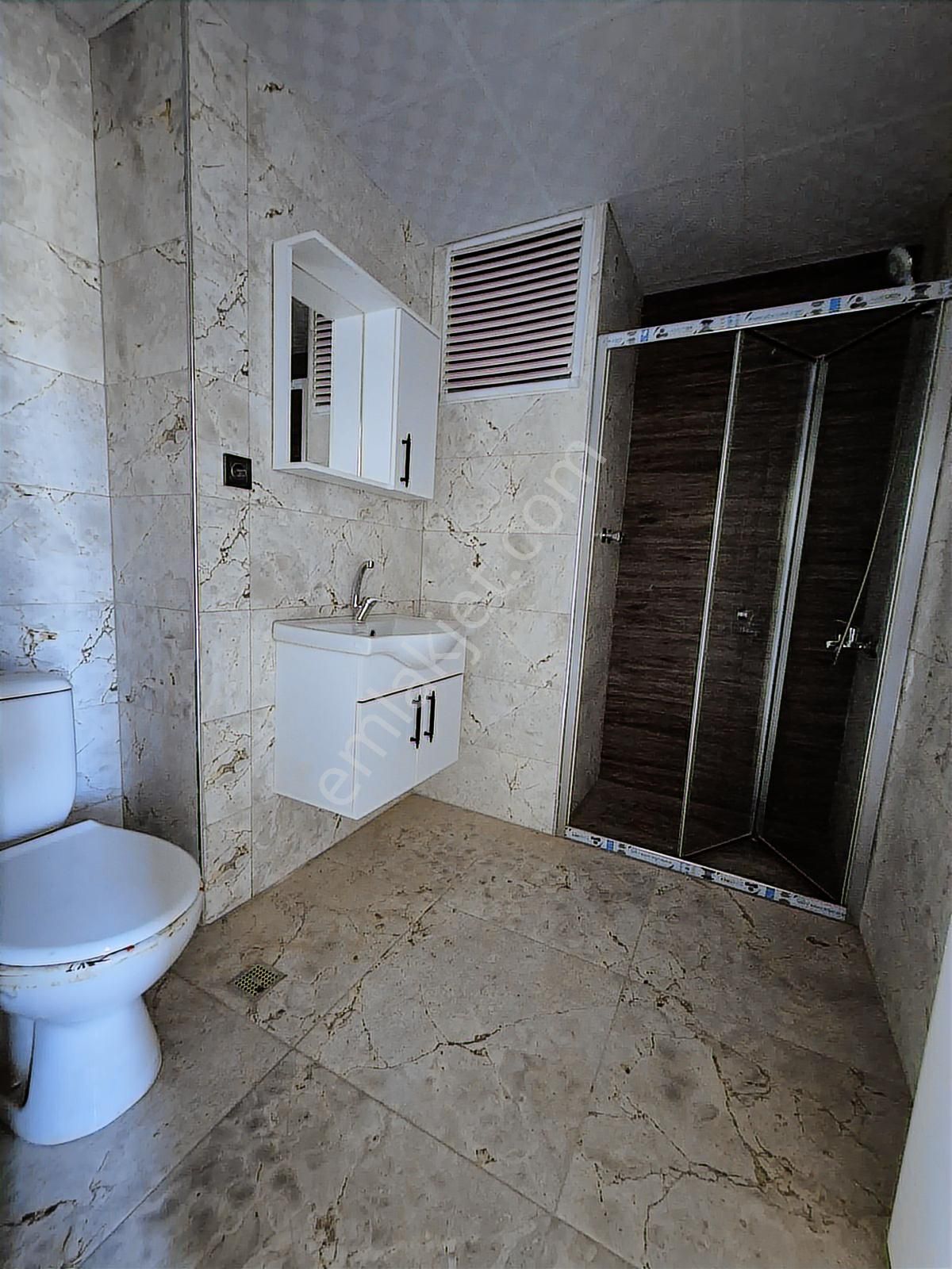 Göçerlerde Şehir Hastanesi 2 Km Havuzlu Site İçi*1+1 Daire - Görsel 13