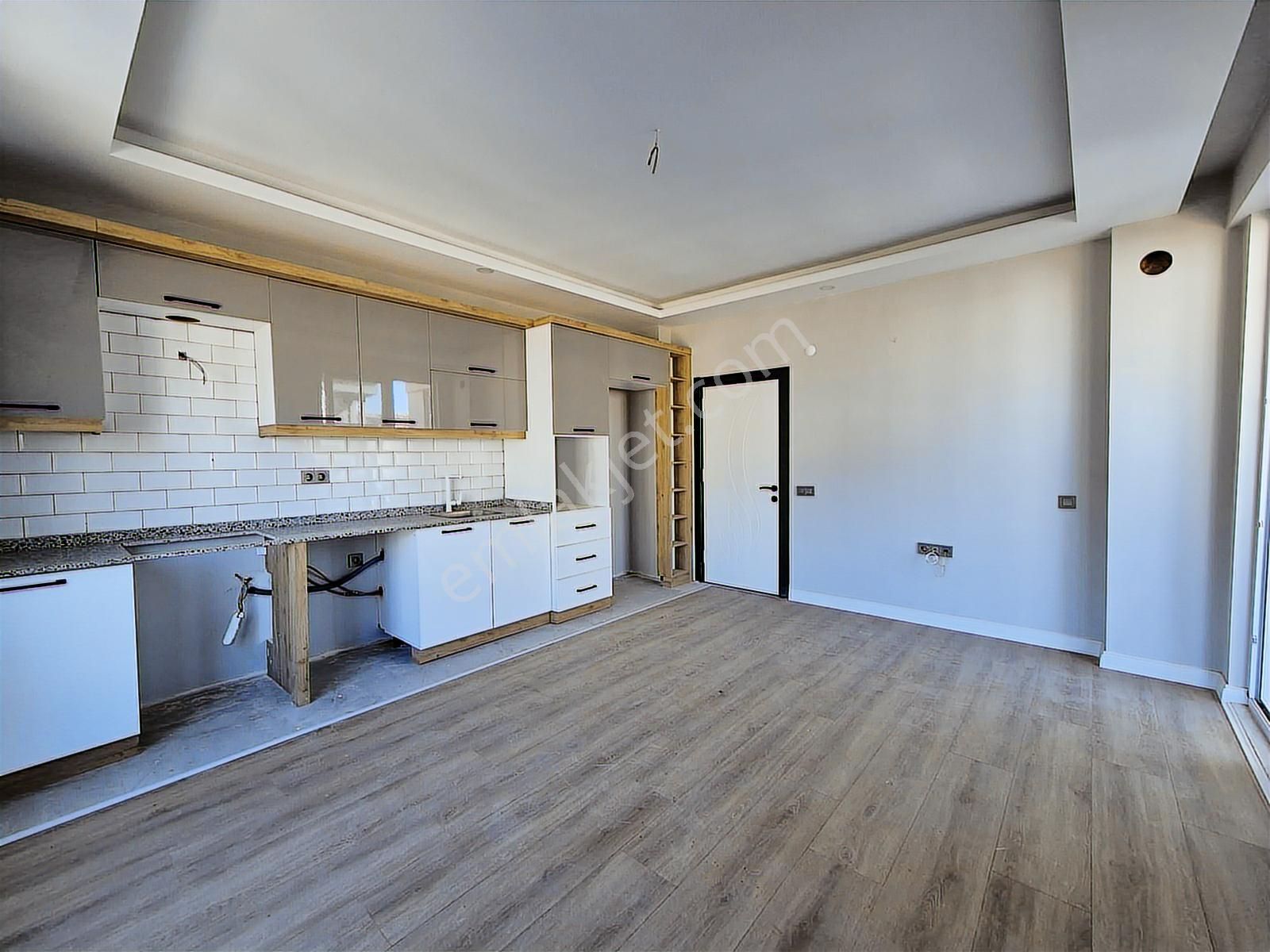 Göçerlerde Şehir Hastanesi 2 Km Havuzlu Site İçi*1+1 Daire - Görsel 12