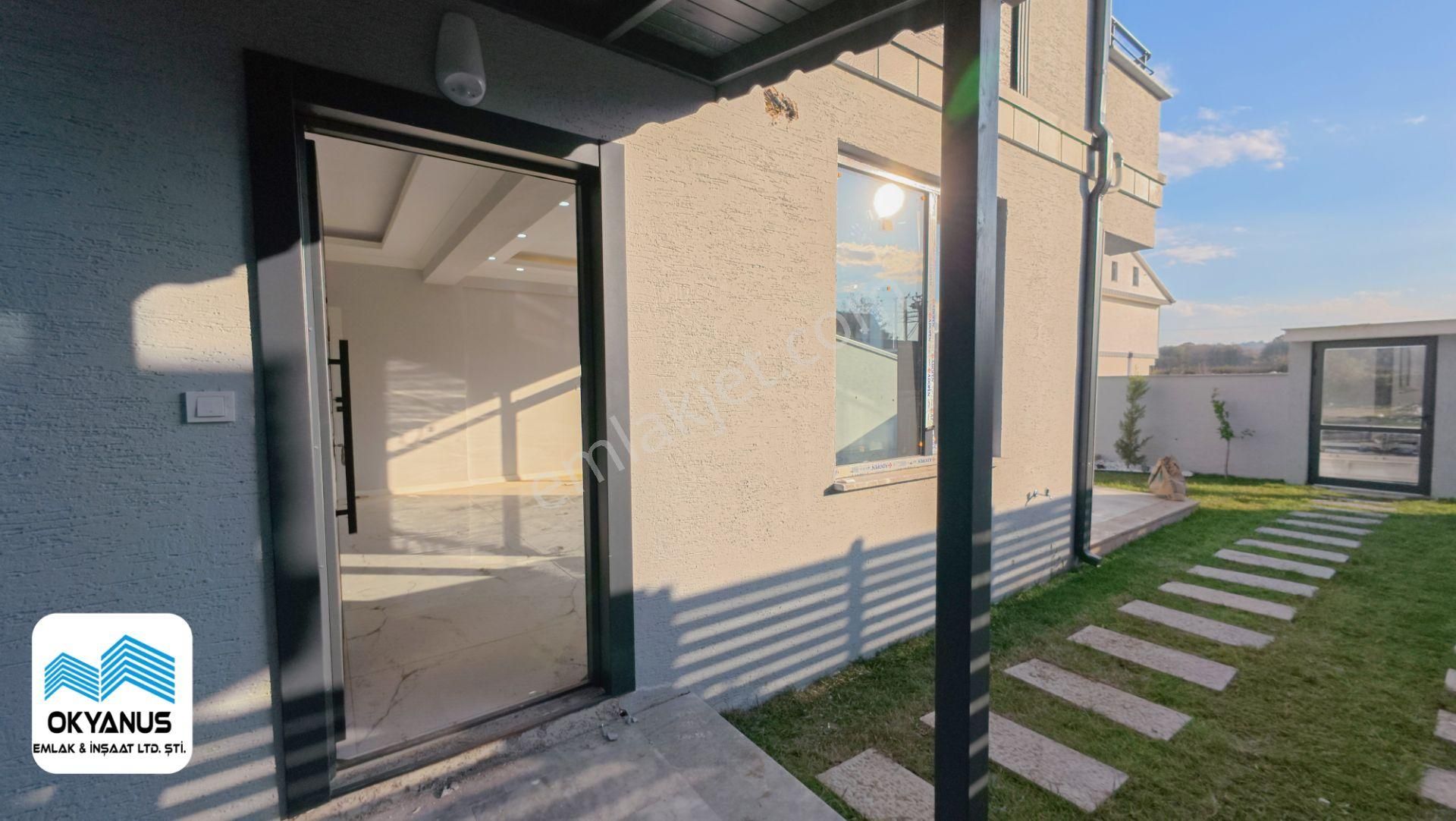 Sakarya Kocaali De Yaz-kış Yaşama Uygun,havuzlu 4+1 Villa - Görsel 16