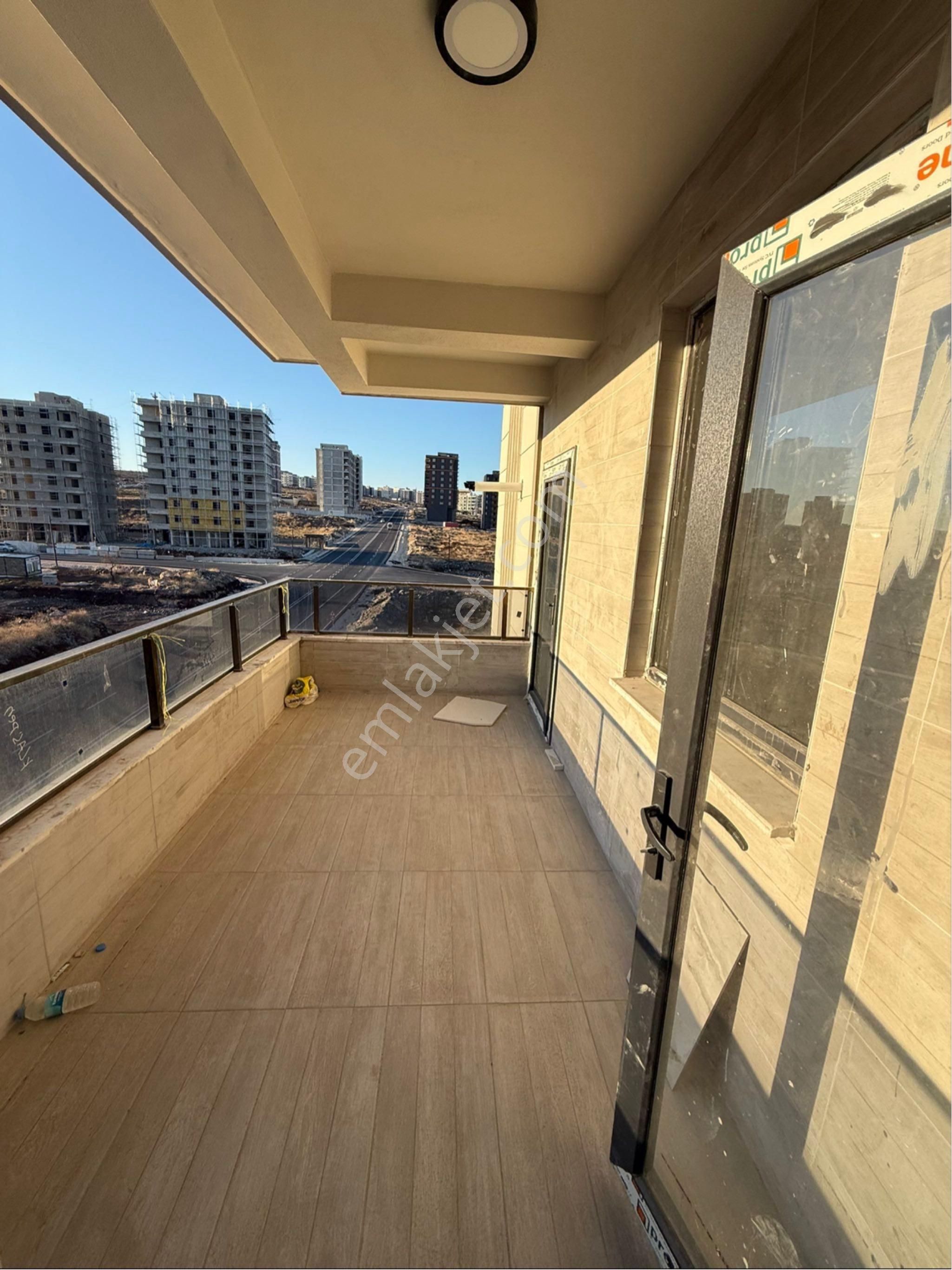 Elmas Emlaktan Satılık 4+0 Modern Daire Mehmteçik - Görsel 11