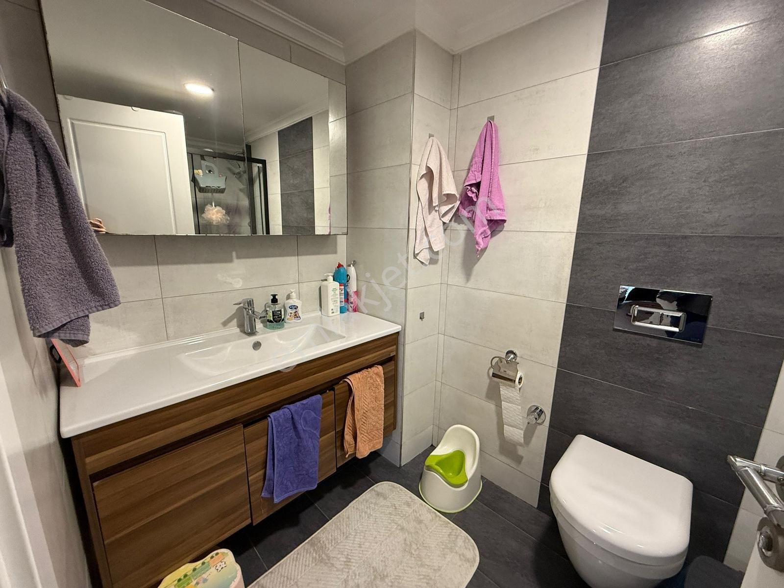 Site İçerisinde Tam Köşe Konumda 3+1 Satılık Lüks Daire Fırsatı - Görsel 25