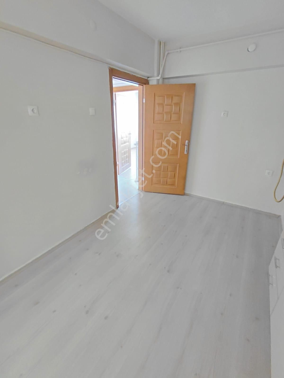 Osmangazi Mah.kiralık 2+1 Arakat Bakımlı Daire - Görsel 13