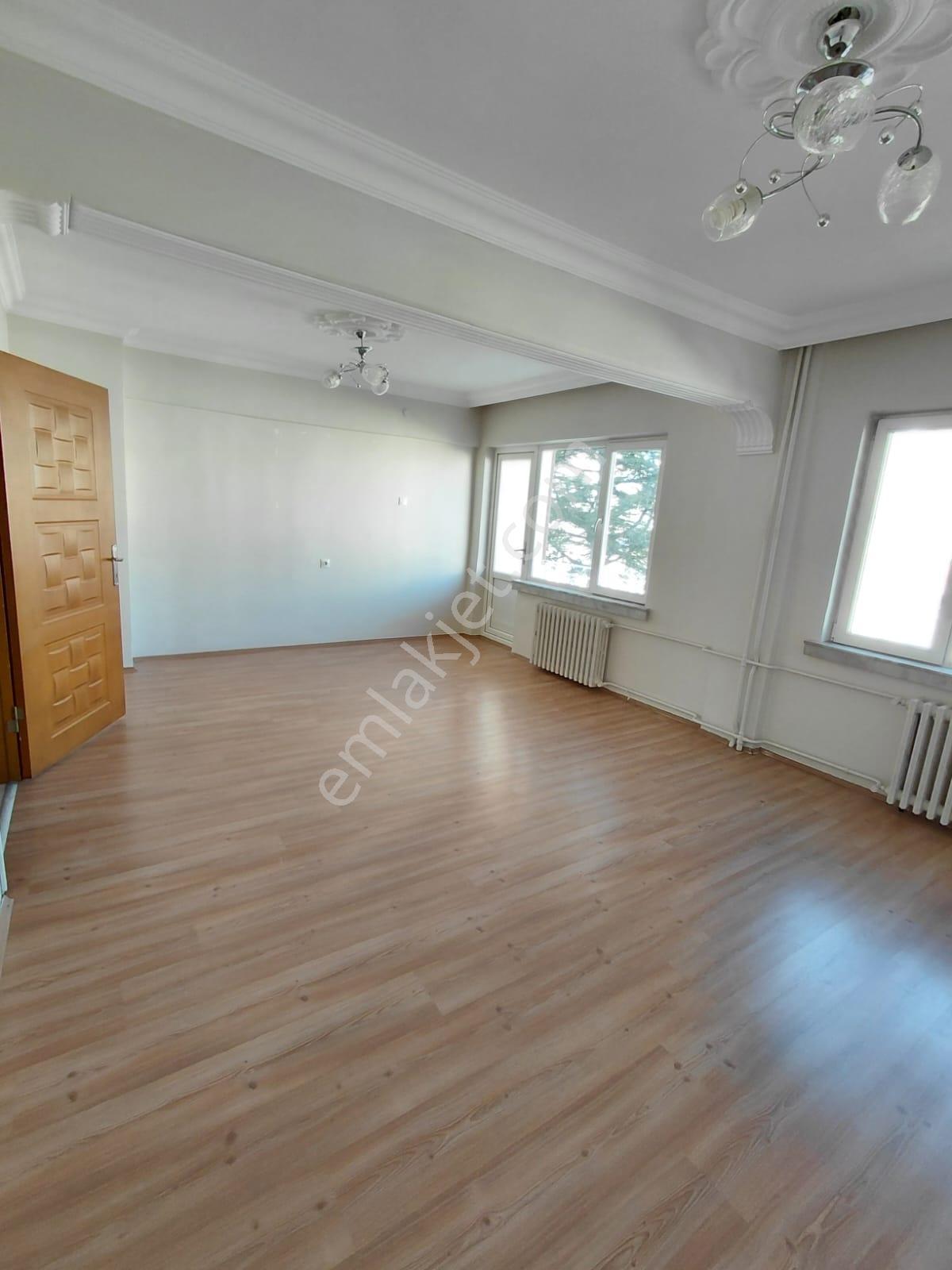 Osmangazi Mah.kiralık 2+1 Arakat Bakımlı Daire - Görsel 2