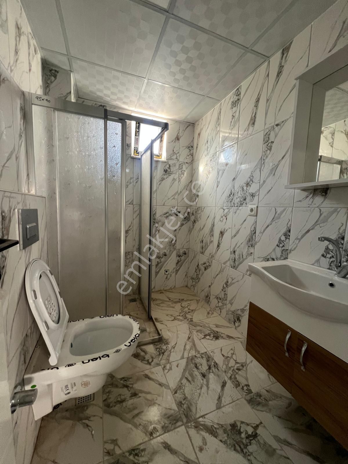 Ayanoglunda Ebeveny Banyolu 2+1 Daire - Görsel 30