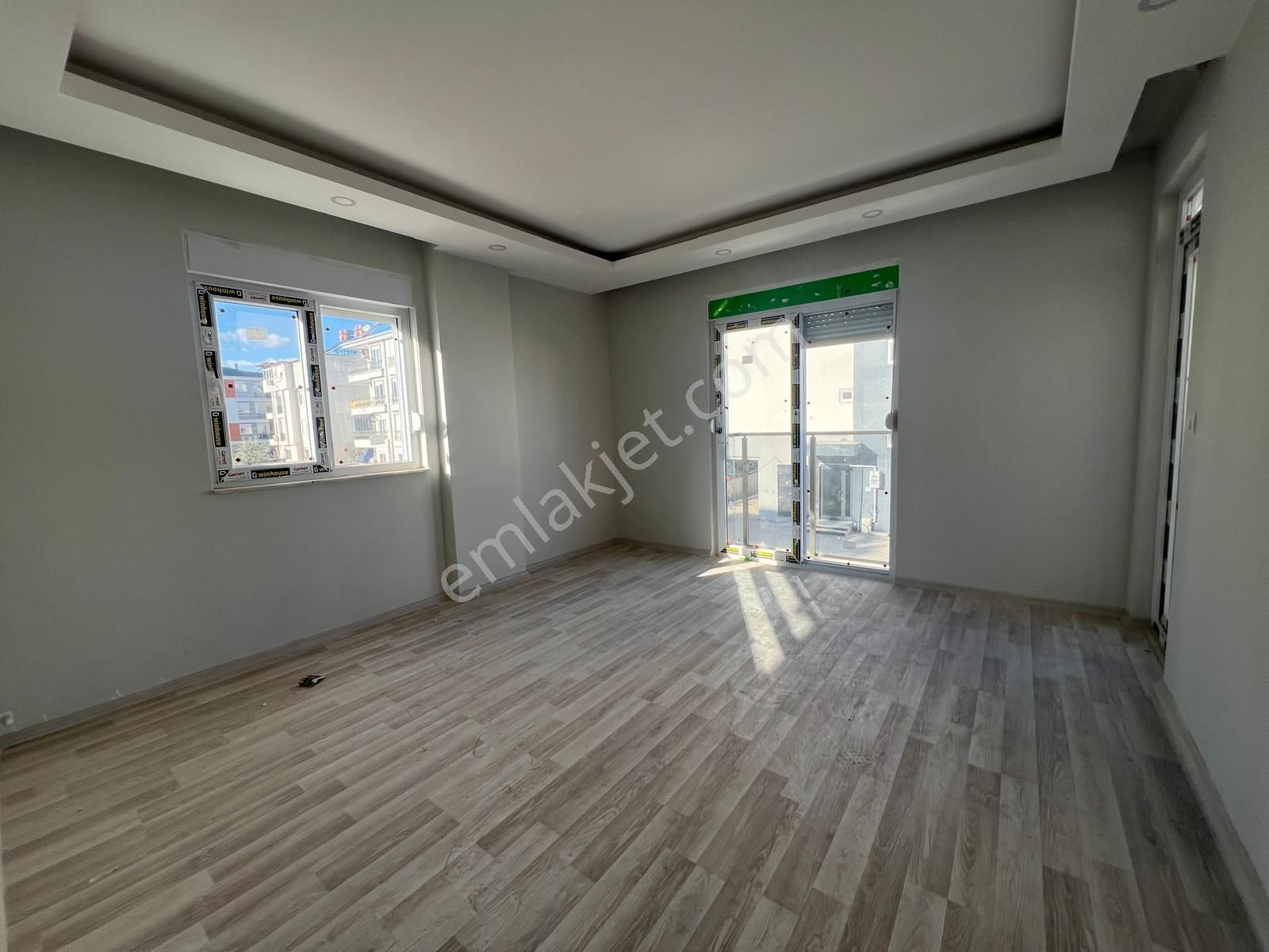 Ayanoglunda Ebeveny Banyolu 2+1 Daire - Görsel 12