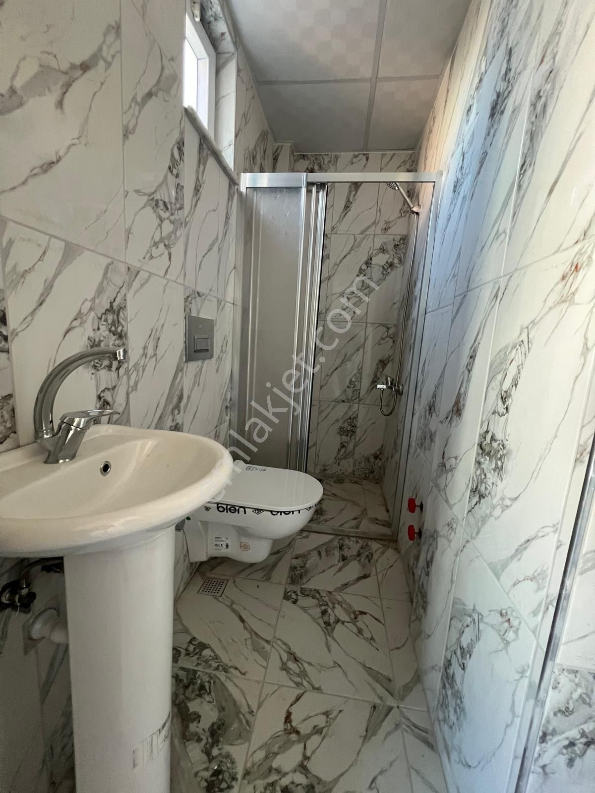 Ayanoglunda Ebeveny Banyolu 2+1 Daire - Görsel 32