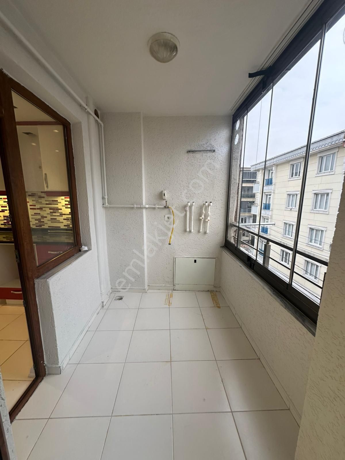 Resmi Kurumların Avm'nin Dibinde 2+1 Ara Kat - Görsel 11