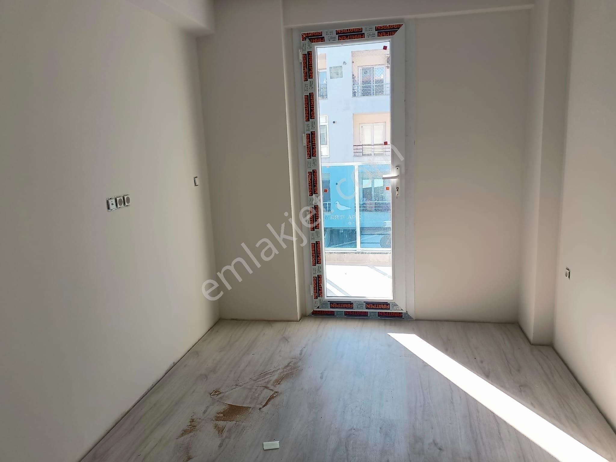 Üniversite Yakını Köşe 2+1 Lüks Sıfır Daire - Görsel 21