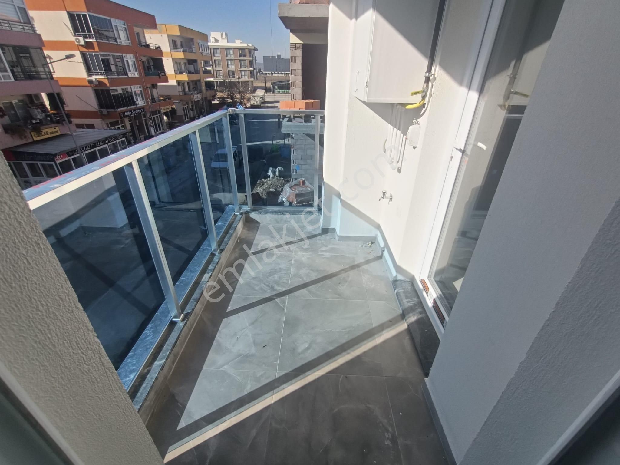 Üniversite Yakını Köşe 2+1 Lüks Sıfır Daire - Görsel 12