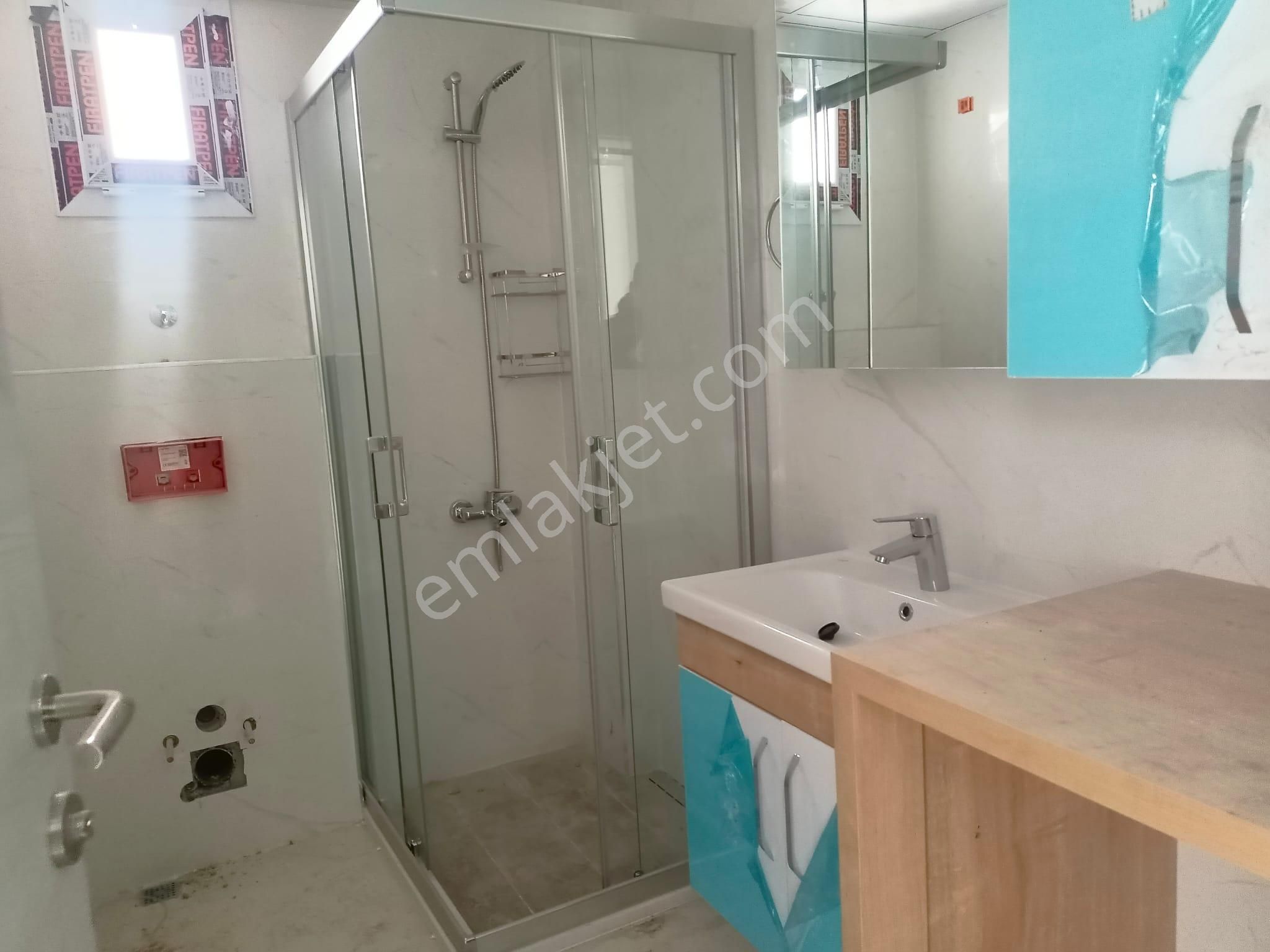 Üniversite Yakını Köşe 2+1 Lüks Sıfır Daire - Görsel 23