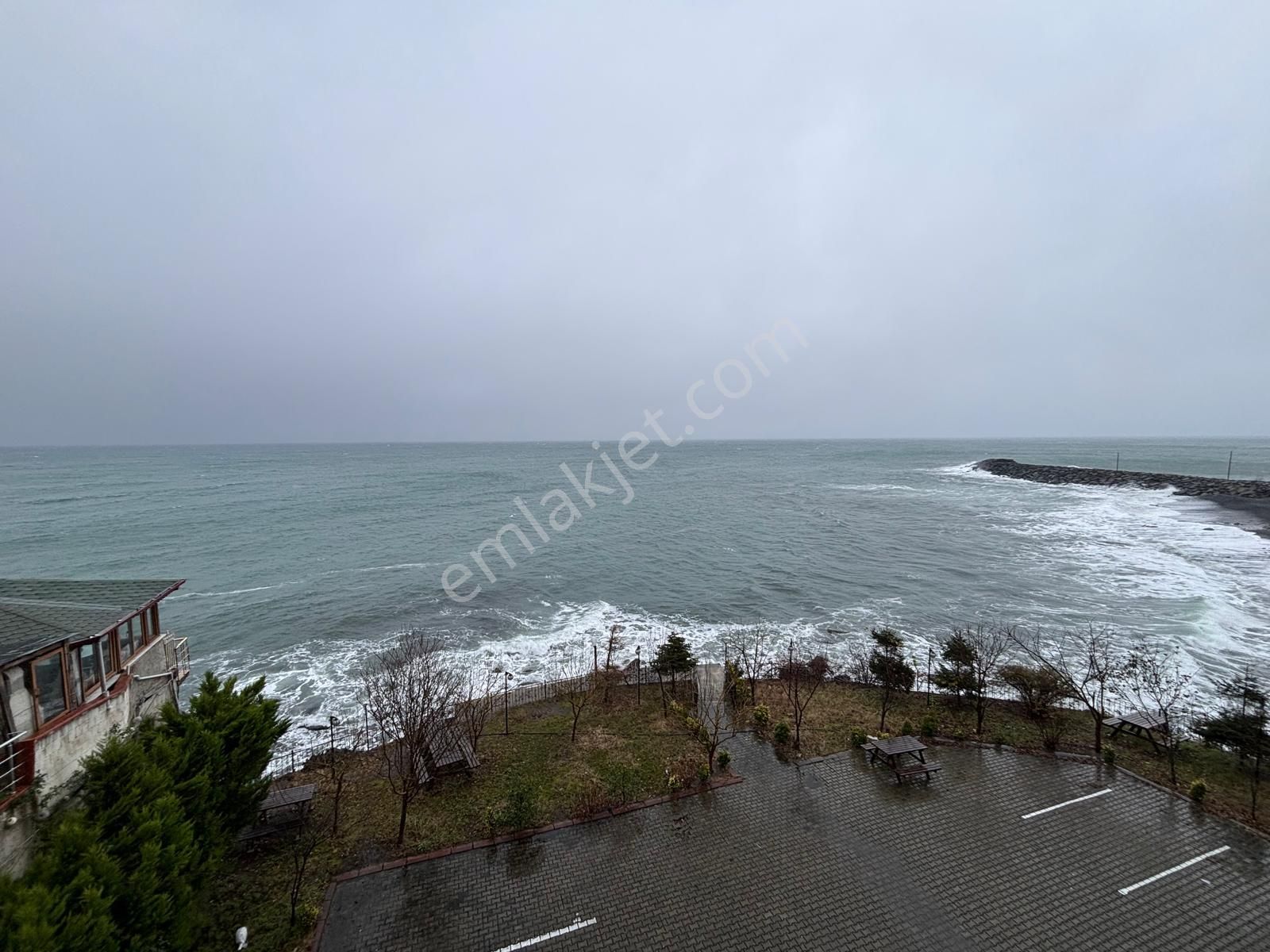 Deha Emlak'tan Eşyalı Kiralık 3+1 Deniz Kenarında Mersinde - Görsel 9