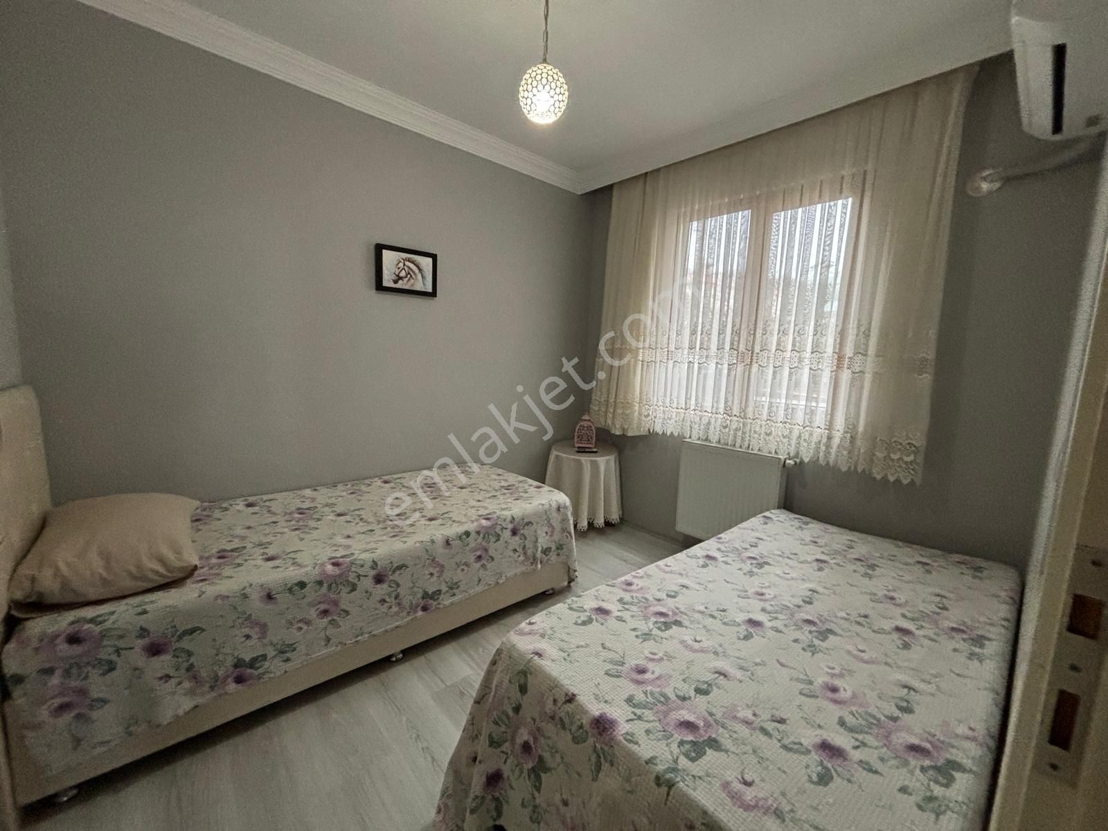 Deha Emlak'tan Eşyalı Kiralık 3+1 Deniz Kenarında Mersinde - Görsel 13