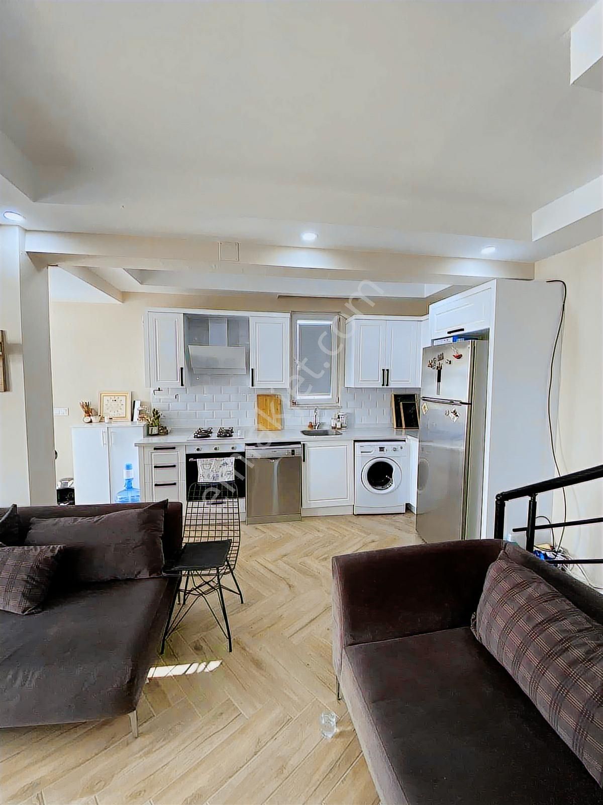 Dalamanda Alaçatı Esintili, Geniş Bahçeli Özel 2+1 Dubleks - Görsel 22