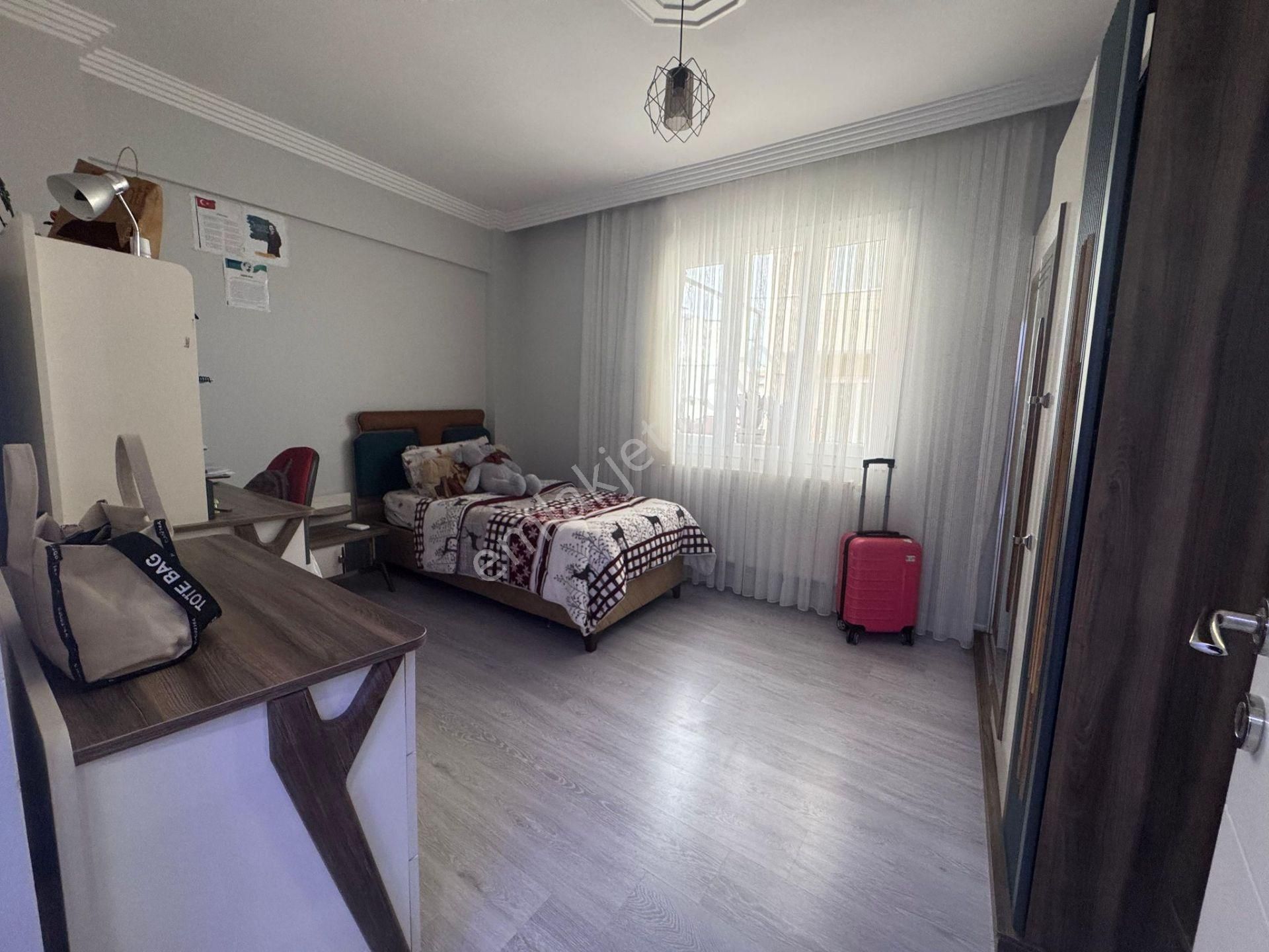 Acil Buca Yıldız Mahde 3+1 125m2 D.gazlı Arakat Ayrı Mutfak Lüx Bakımlı Daire - Görsel 5