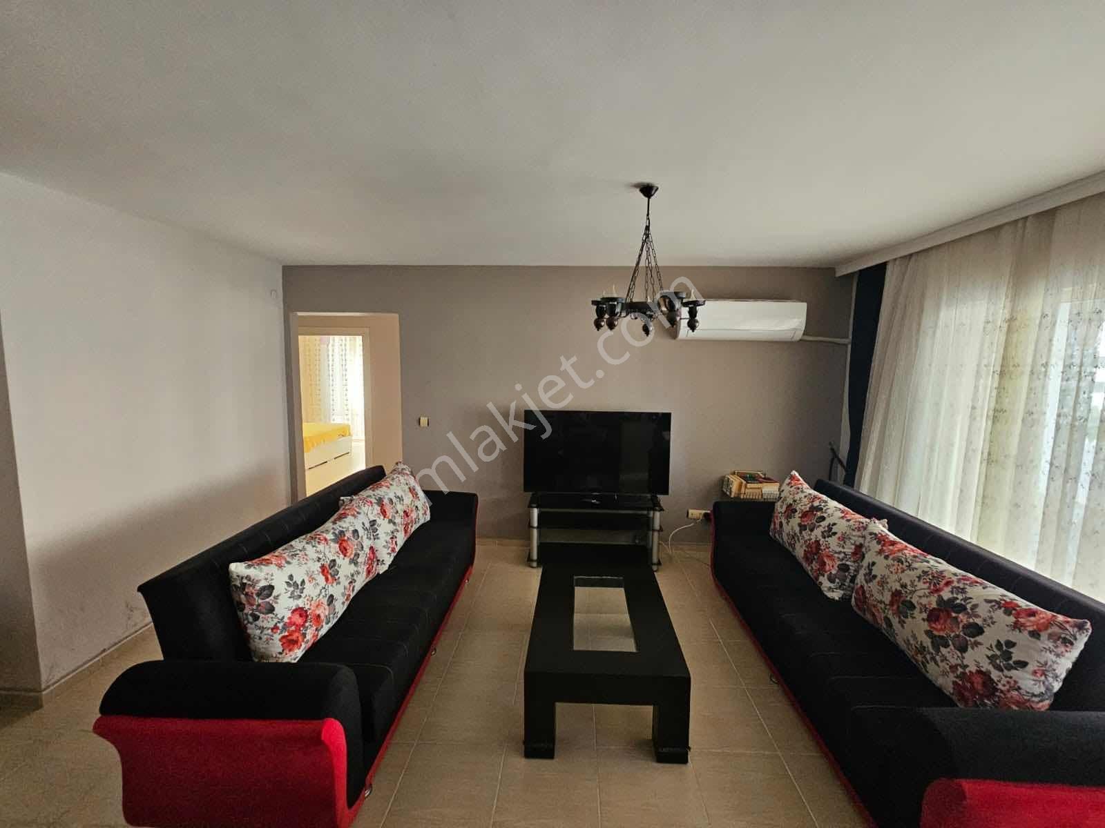 A K Mutludan Sarısu Mahallesi Tenis Resortta 3+1 Daire