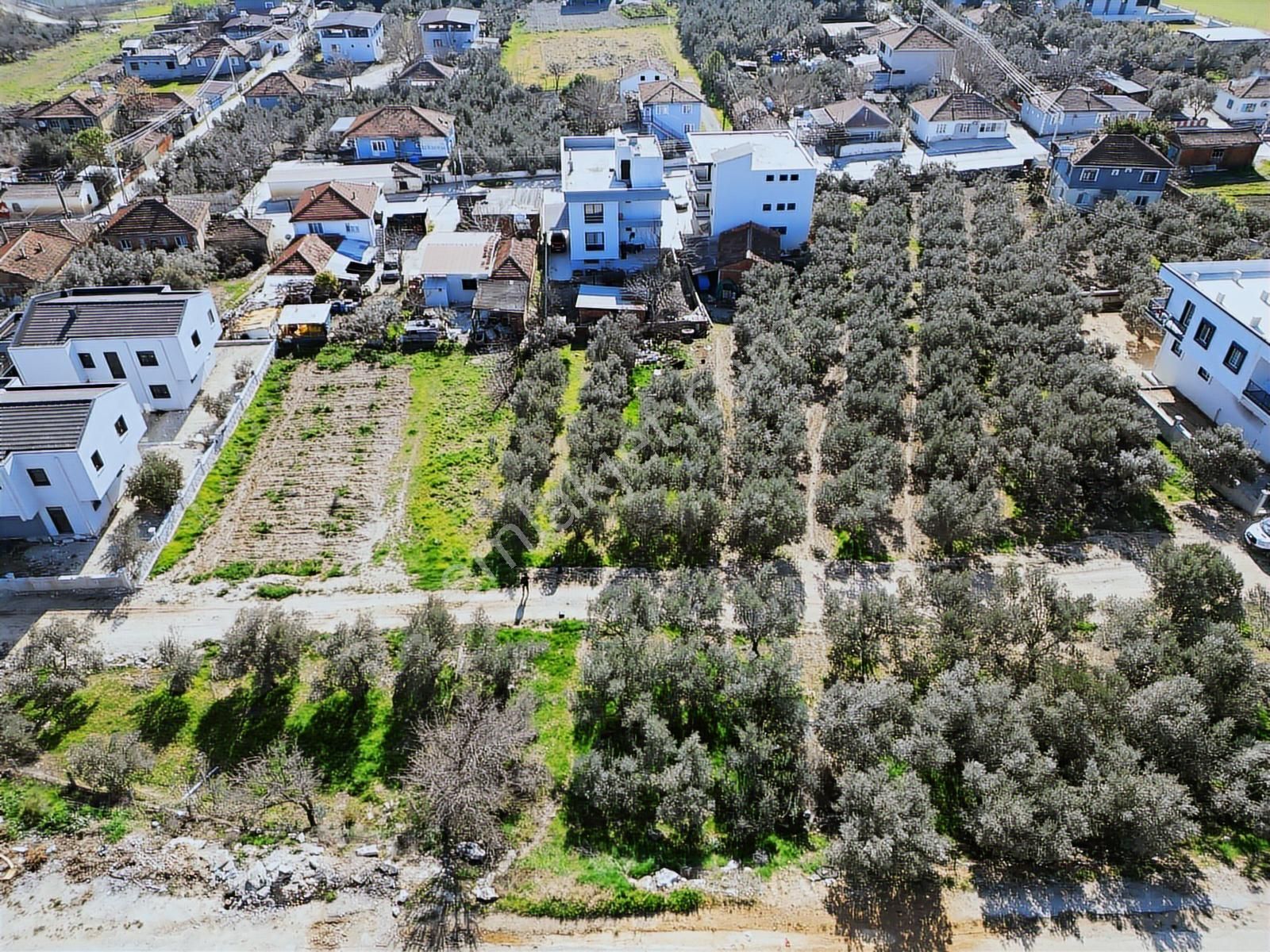 Q'zen Den 2 Kat İmarlı Park Cepheli 558 M2 Arsa - Görsel 3