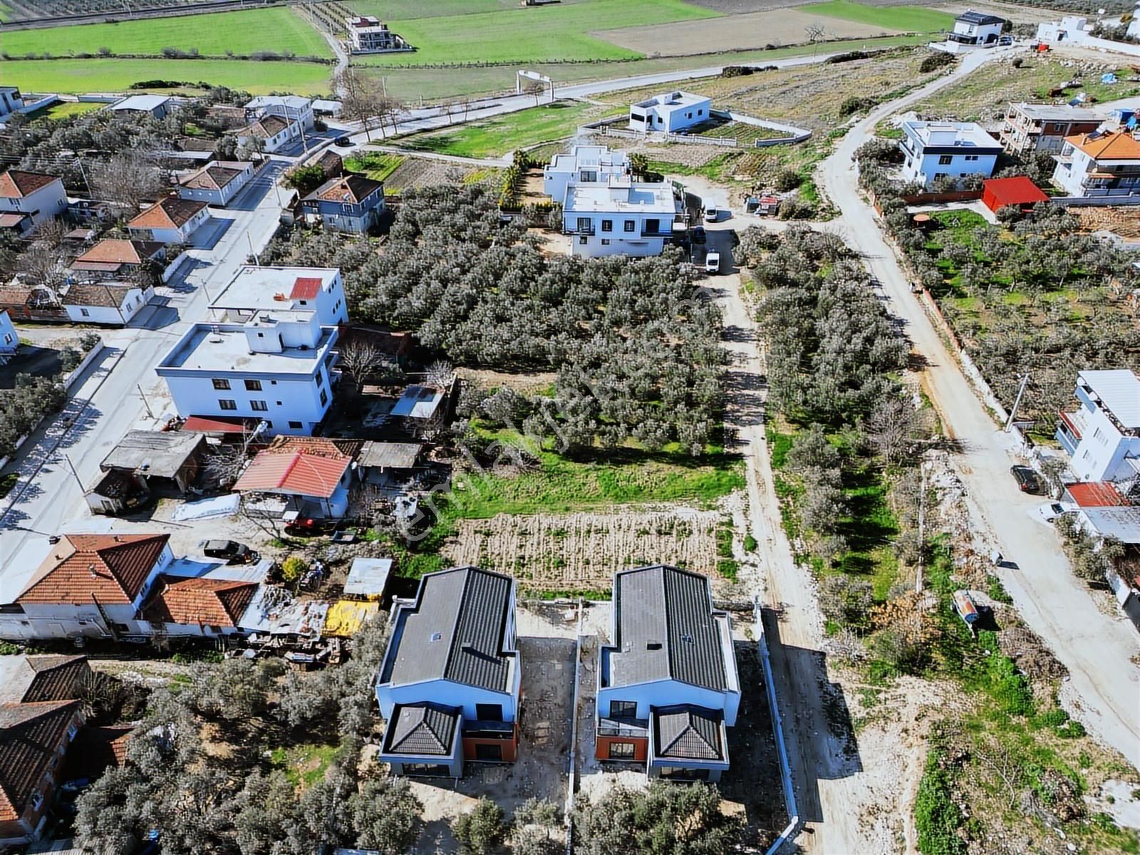 Q'zen Den 2 Kat İmarlı Park Cepheli 558 M2 Arsa - Görsel 17