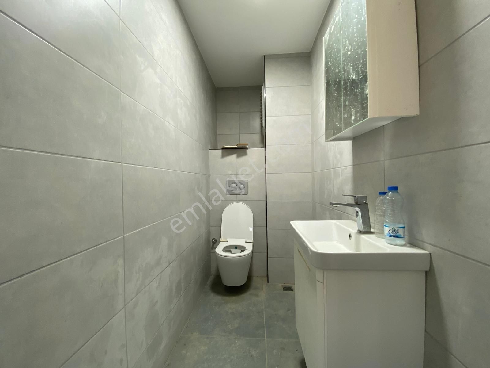 Tüvtürk'e Yürüme Mesafesi Beosis Plaza'da 400 M2 Kiralık Dükkan - Görsel 4