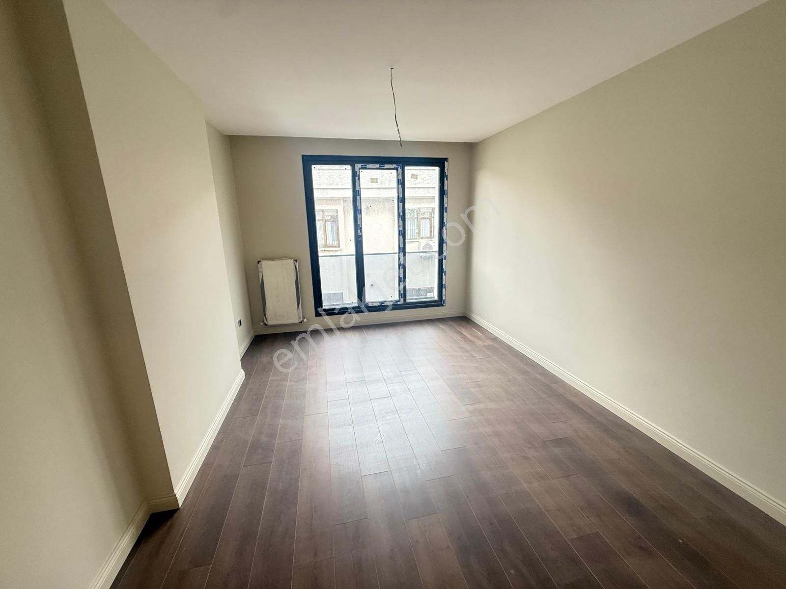 Barış'tan Kapalı Otoparklı Çift Girişli 5+2 Lüks Dubleks Daire - Görsel 12