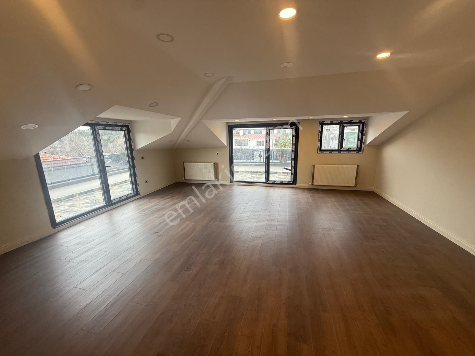 Barış'tan Kapalı Otoparklı Çift Girişli 5+2 Lüks Dubleks Daire - Görsel 4