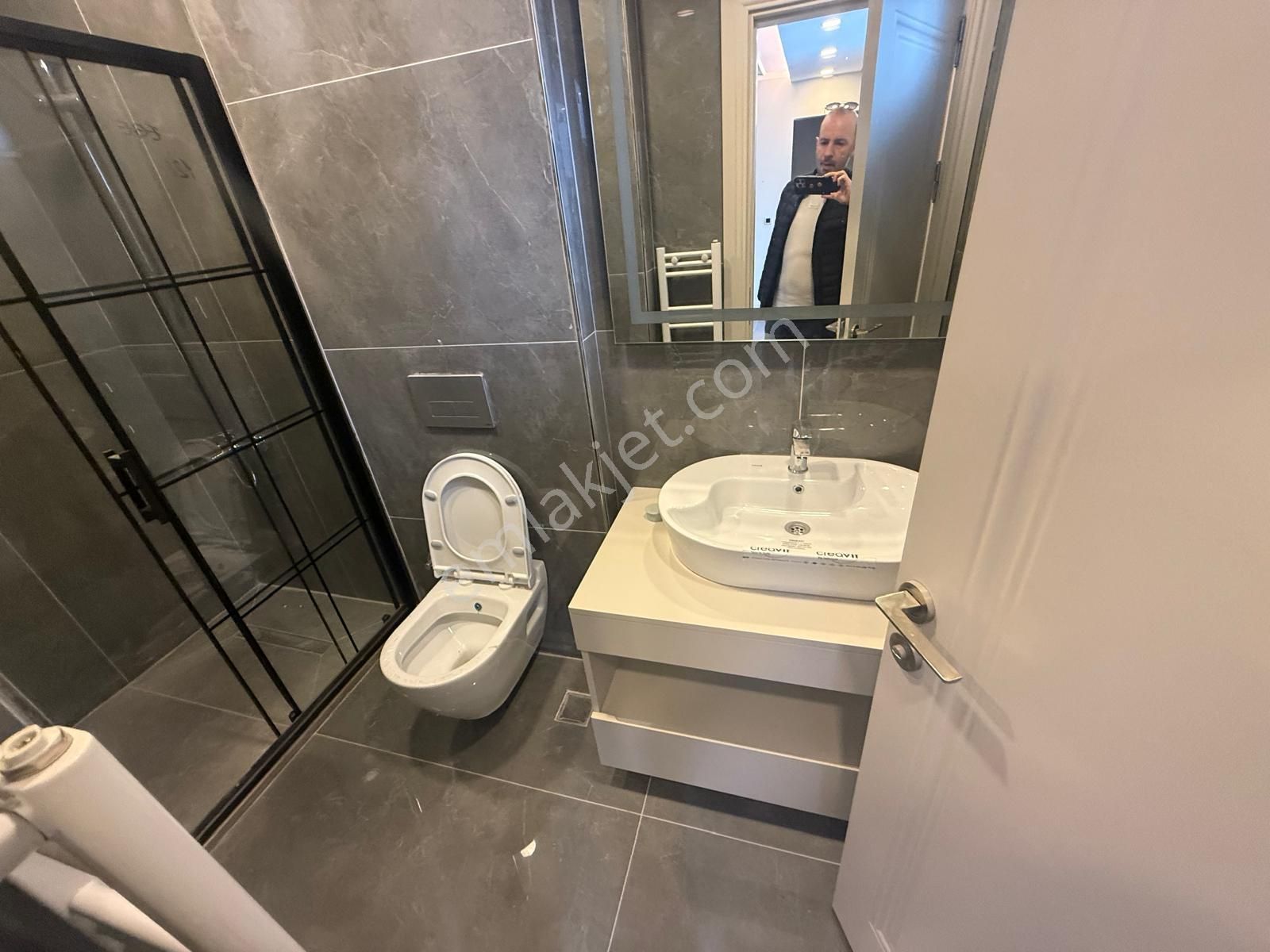 Barış'tan Kapalı Otoparklı Çift Girişli 5+2 Lüks Dubleks Daire - Görsel 19