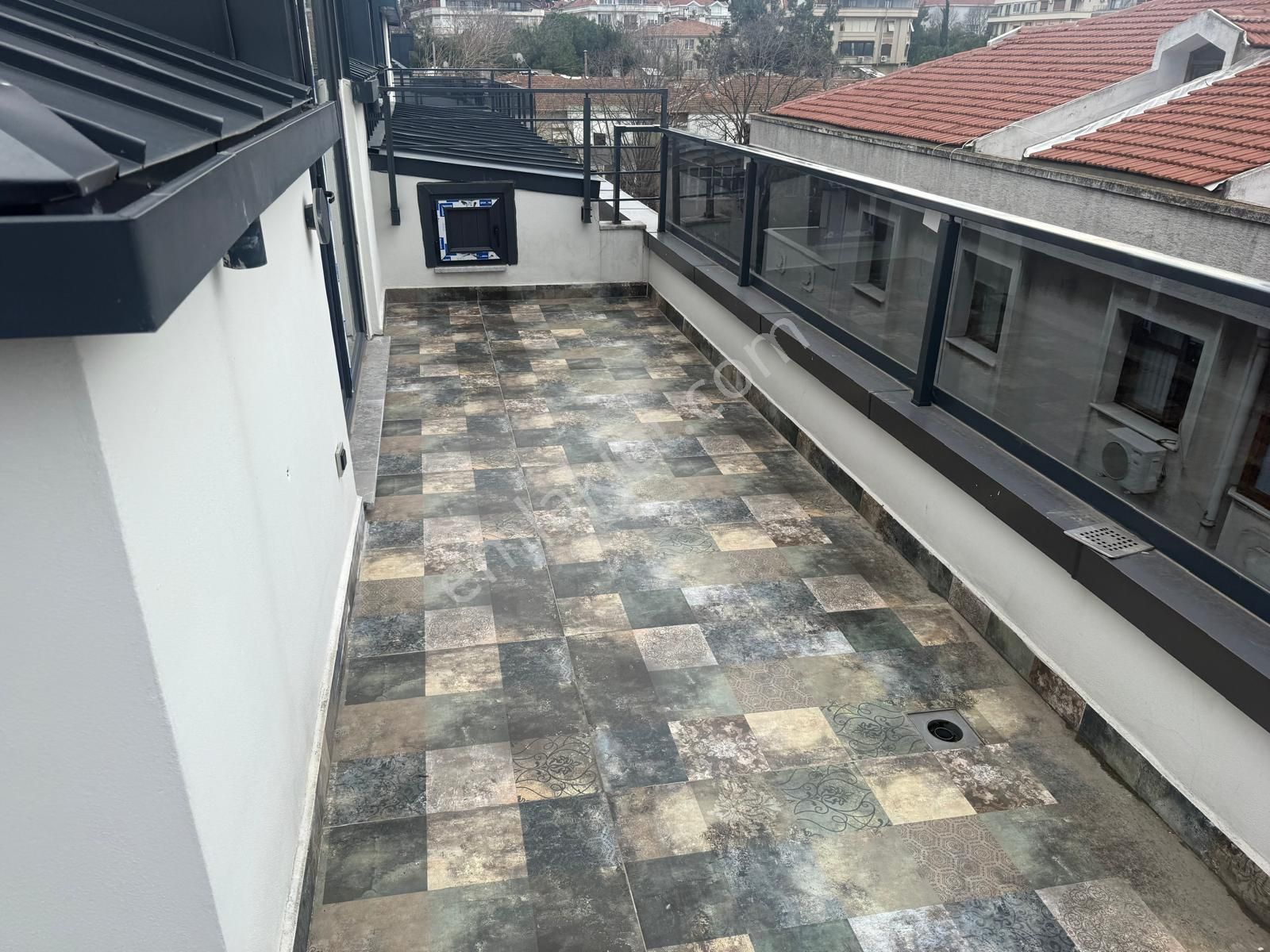 Barış'tan Kapalı Otoparklı Çift Girişli 5+2 Lüks Dubleks Daire - Görsel 13