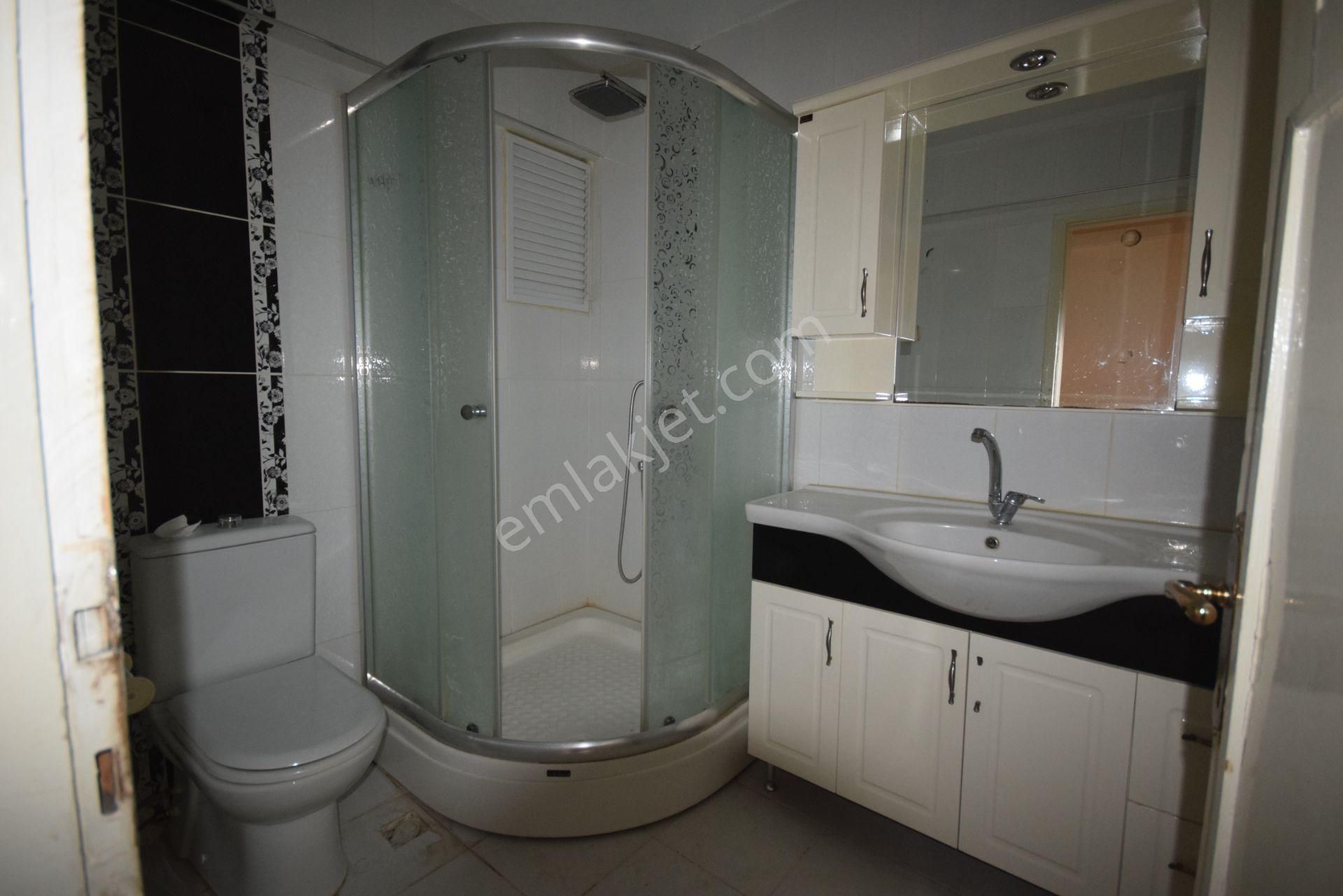 İlk-ev'den Dikmen Caddesine Çetin Emeç Bulvarına Yakın Arakatta 3+1 2 Odası Bağımlı Kombili - Görsel 15