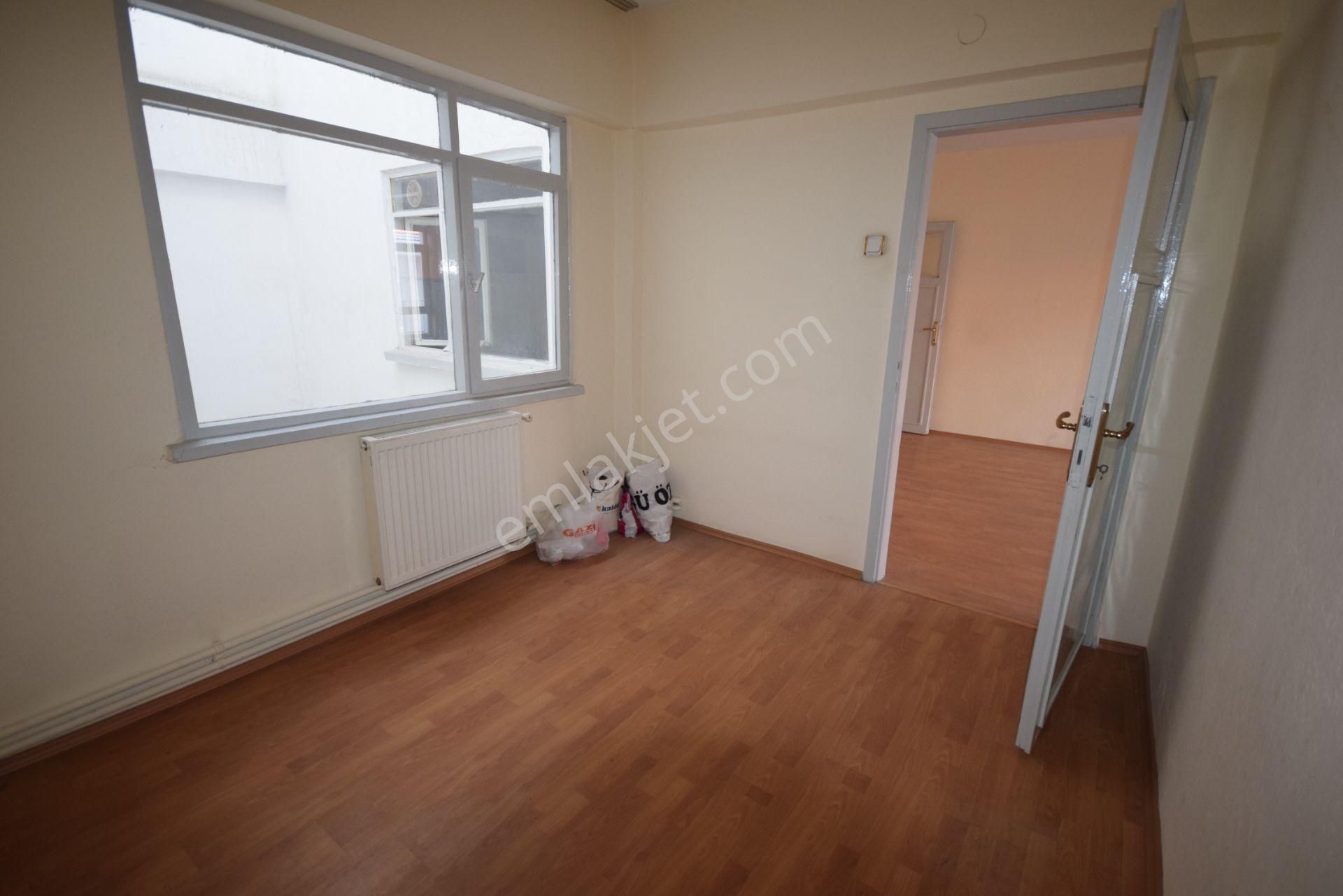 İlk-ev'den Dikmen Caddesine Çetin Emeç Bulvarına Yakın Arakatta 3+1 2 Odası Bağımlı Kombili - Görsel 10