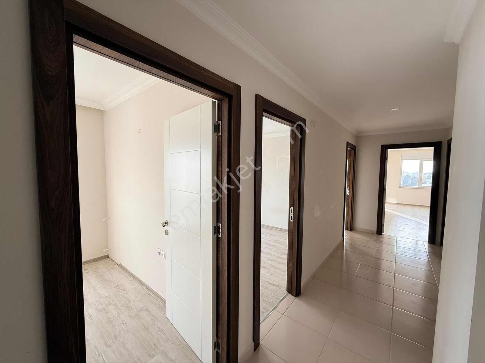 Sinan Efendi Emlak'dan Ünsal Mah Kiralık 3+1 135 M2siteiçi Daire - Görsel 6