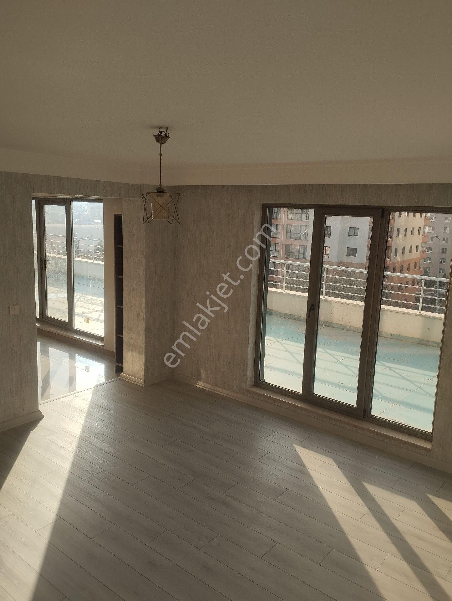 Sahibinden Teraslı Lüks Daire - Görsel 31