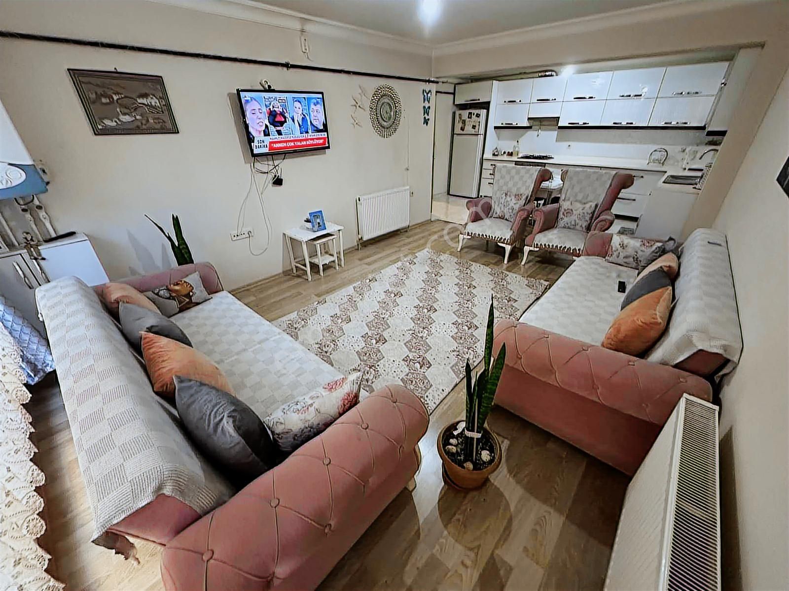 Kılıçsoy'dan Esertepe Vadi Üstünde 2+1 Geniş Yapılı Asansörlü