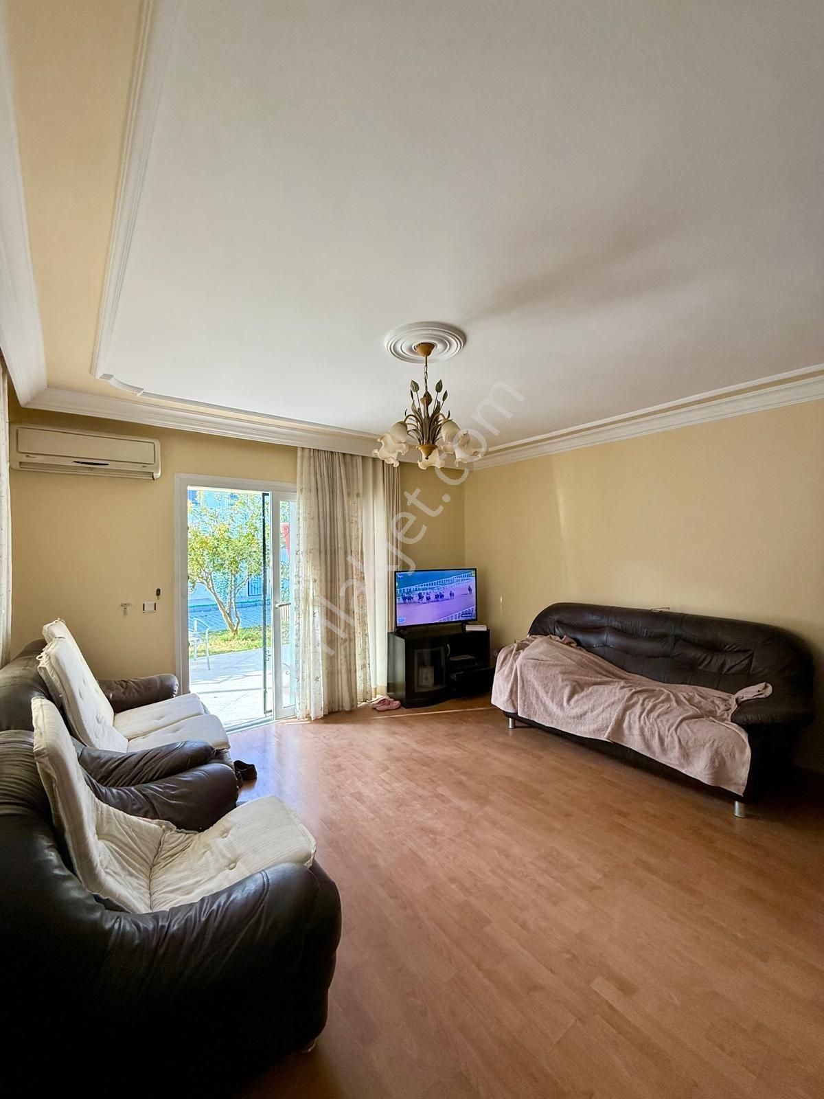 Yavansu Da Havuzlu Site De Satılık 3+1 Triplex Villa !! - Görsel 32