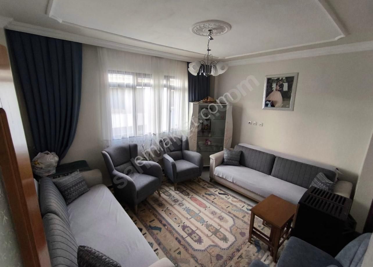 Acil Buca Fırat Mahde 2+1 75m2 D.gazlı Ayrı Mutfak Arakat Klasik Daire